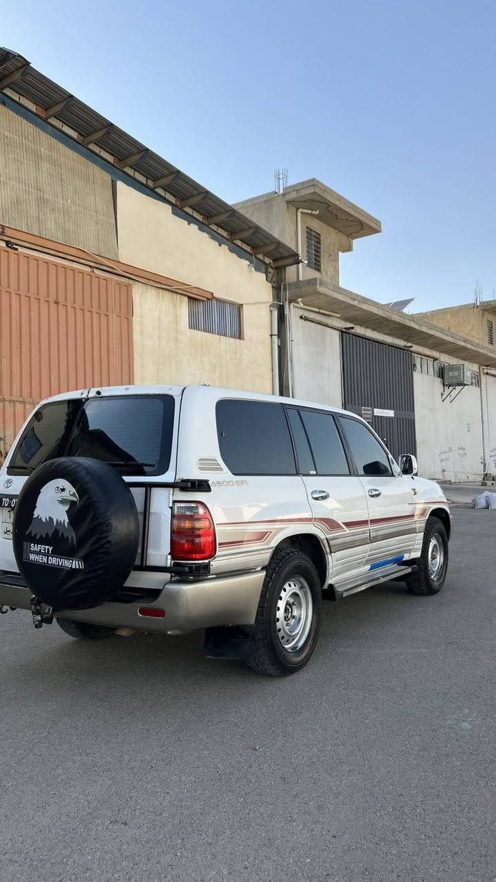 مۆنیکا2001 پێش تەپەڵە ناوی نیە لە حاسیبە بەشەرتی هەموو جنوب گێڕ ومەکینە و ئەکسلی بەشەرت تاخم پێشی تازە داگیراوە کلاجی تازە داگیراوە تاخم تایەی دەنڵوپی تازەی لە ژێرە سەنەوی بەسەرچووە ڕەقەم هەولێرە بەشەرتی بەناوکردن و وەکالە ماشاللە هەیکەلی زۆر جوان و پاکە سەیارەکە زۆر جوانە 452000هەقیقی ڕۆشتوە سەیارەکە زۆر جوانە ماڵی تۆستە سەیارەکە هین ماعرەز نیە هین دەستی خۆمە ژ.م*********** السليمانية, العراق
