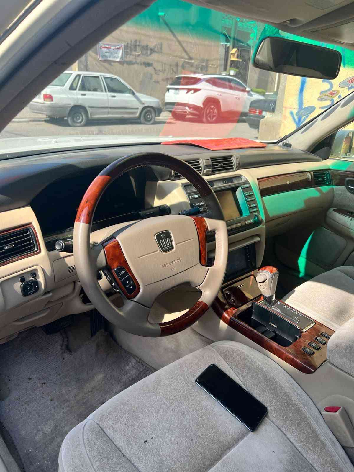 سلام عليكم ملكه موديل 2002
مدفوع كمرك السياره قرص 
السياره فول من عده الفتحه٤دكم 
تبريد خلفي ثلاجه اربع كشنات كهرباء
تحويره نجف فوك وجوه المكينه دي فور الجبير السياره ويل نجمه  كفاله عامه رقم الماني حديد والسعر 108وبيهه مجال المكان النجف للتواصل ***********
