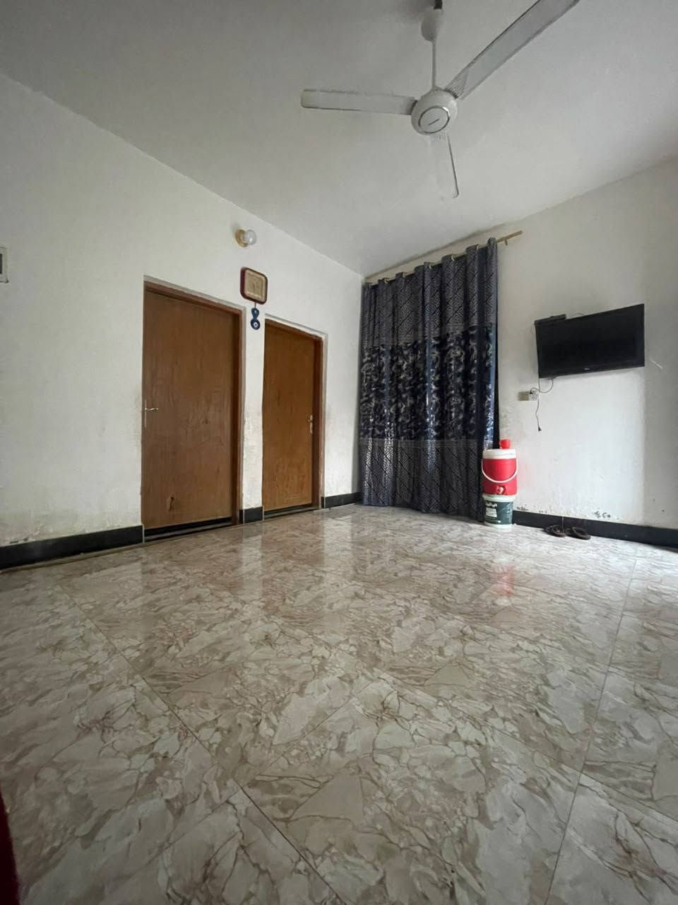 سكان الصناعي • ١٧٠م • غرفتين