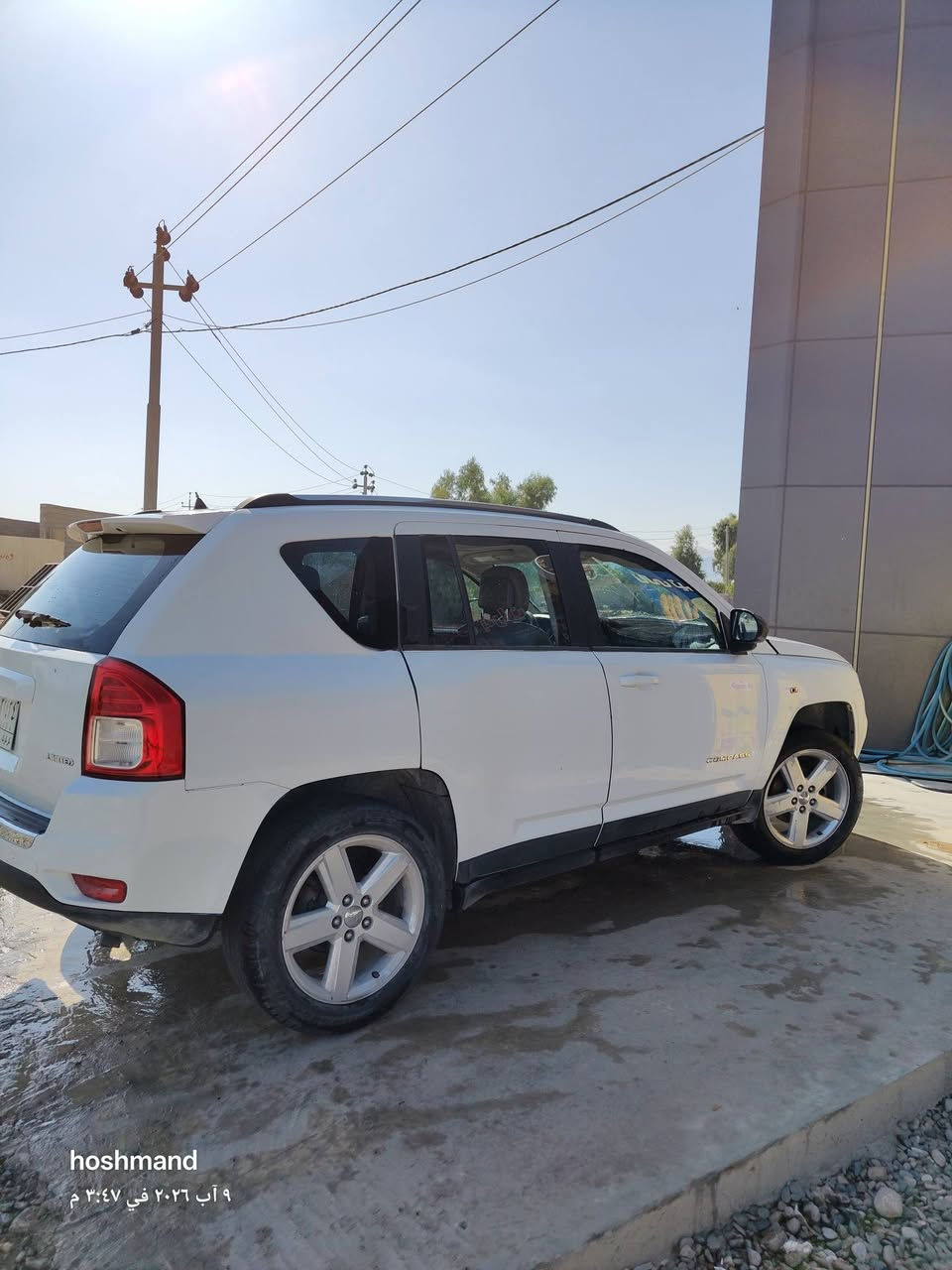jeep compase limited 2011
بڕاوەی دوبەی فول مواسەفات 
ناو زەر د 
کوشن کارەبای
دەبڵ ئەکسل
کوشن هیتەر 
سڵایت
 62 گەڵاو مامەڵە
ڕانیە ***********
