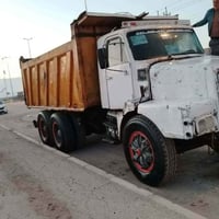 شاحنة • للبيع • ٧٠