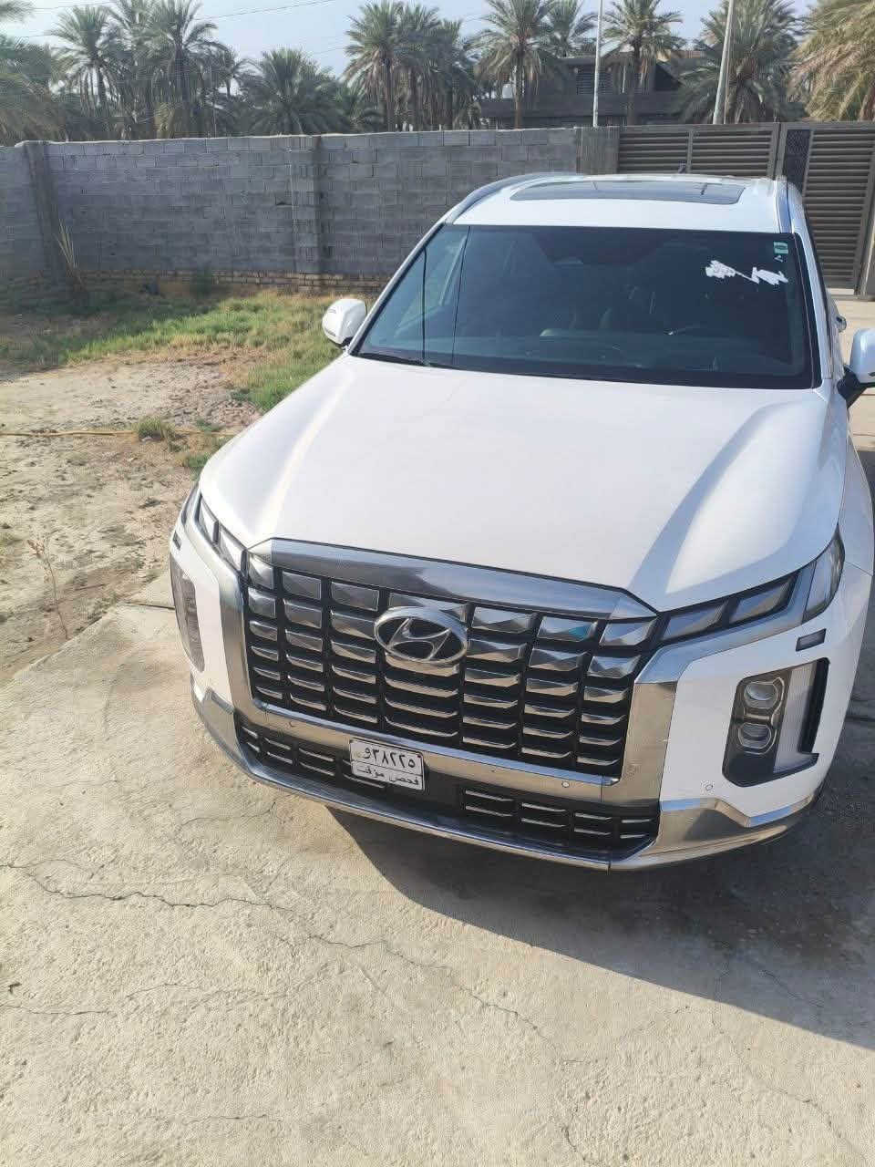 هونداي بلسايد 2025 فئة گلگرافي  فول 1/1 اعلى فئة للبيع او مراوس كيه كرنفال
رقم بابل بسمي شهداء 

حادث بنيد فقط صبوغ بدون فتح شواصي الغود كفاله تبديل صندوك فقط والباقي كفاله 

1 - اللون / ابيض صدفي 

4-  شاشة عرض(داتا شو)

5- المحرك   v6    3.8 <كير ومحرك شرط  +تبريد ثلج❄️>

6- بصمة تشغيل + بصمة ابواب +تشغيل عن بعد نظام تقديم وترجيع السيارة عن طريق البصمة

7- بانوراما اسود كنتاري

8-  فتحة سقف عدد ٢

9- سماعات هارمن گاردن

10- رادار امامي  + خلفي+رادار جانبي  

11- حساسات امامي + خلفي 

12-  كامرات عدد 6  360 درجة 

13- كشنات امامي خزن ميموري +مساج 

14-  كشنات كهربائي تدفئة وتبريد

15- كشنات جلد اسود ملكي7 راكب قلاب كهربائي 

16- جميع الكشنات تدفئة تبريد

17- بردات جانبية

18- تبريد مركزي امامي + خلفي منفصل التحكم

19-تحكم ستيرن + شفتات

20- تدفئة ستيرن 

21- مرايا هيتر + تعتيم 

22- صندوق كهربائي شفط

23 - وضعيات قيادة  (٥)

24- ويل كب حجم  ٢٠ 

25- اوتو هولد + نقطة عمياء 

26- سايد بريك بصمة + مثبت سرعة

27- شحن لاسلكي 

28 - إشارات بالمرايا  + إشارات جانبيه

29 - اوتو هولد

30 - تحديد مسار

31 -شاشة ديجتال كبيرة

32 -تبريد 3 قطع تحكم لمس 

33 - استيرن رجاج

34 - نظام HTRAC دفع رباعي 

35 - نظام مانع انزلاق 

36 - نظام نزول منحدرات 

37 -كشنات Vip منفصل والقماره كنتاره

شاصي ولغود شرط مكفولات

المكان الحله مركز المدينه 

وتساب
   ***********السعر ٢٧٥ بيه مجال
