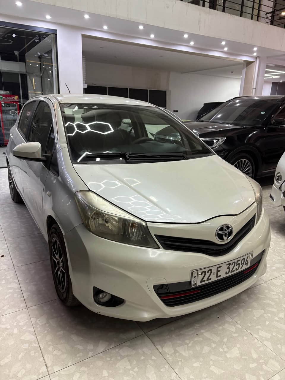 Yaris model 2012 be sbux bas ta3del makina gara ***********watssap أربيل, العراق
