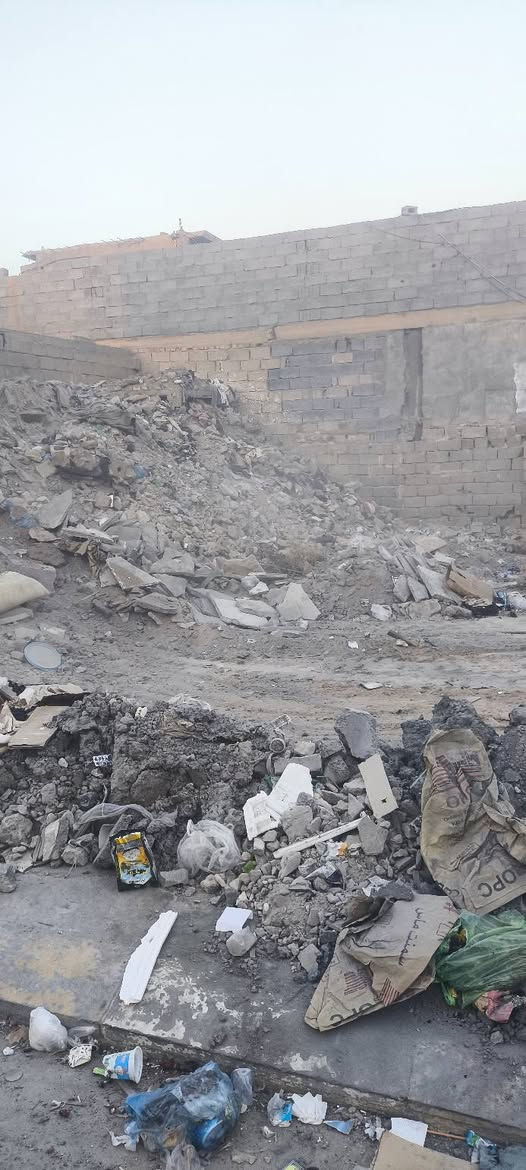 يتوفر لدينا رفع انقاض وفرش القطع بالسبيس وتنضيف الاراضي من الانقاض وتجهيز كافة المواد الانشائية
 للتواصل الاتصالات 
***********
***********
***********
‏‪***********‬‏
