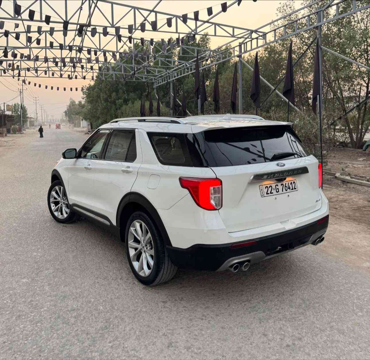 فورد اكسبلورر بلاتينيوم 2021 سته سلندر  v6 3.0L
ماشيه 37 الف ميل 

وارد امريكي بدون حادث صار بيها حادث بل عراق جاملغ خلفي صبغ 

رقم اربيل تريد تحويل تريد وكاله 

البلاتينيوم معروفه مواصفاتها اعلى فئه بالاكسبلورر 

المواصفات الخارجيه

خمسه كامره 

حساسات امامي وخلفي وجانبي 

رادار امامي وجانبي وخلفي 

تحديد مسار 

قياده شبه اليه

نزول منحدارات 

فور ويل

5 وضعيات قياده اقتصادي طبيعي سبورت ثلج طين 

اوتو ستوب 

اوتو بارك 

اوتو بريك 

اوتو هولد  

هاند بريك كهرباء 

ستيرن كهرباء 

لايت امامي كهربائي ماطور ويه الستيرن 

المري الجانبيه كهرباء 

اناره ترحيب بالمري وبالدوسه 

المواصفات الداخليه 

شاشه كبيره ابل كار بلي انرويد اوتو 

كشنات جلد 

كشنات تدفئه وتبريد ومساج 

كشنات السبعه راكب كهرباء 

بردات خلفيه 

كشنات اماميه خزن ميموري 

المري جانبيه والووسطه اوتو دم معتمه 

مواصفات كامله مابيها اي شي نقص 

مكفوله كير ومحرك وتبريد 

كشرها وداخلها جدا نضيف 

تخم تاير برجستون ياباني جديد 

سياره مال جنايه 

اخواني رجائا هذي السياره بلاتينيوم لحد يقارنها اباقي السيارات وجديده جدا وحادثها كلش بسيط 

مكان السياره بابل  

السعر  248 وبيها مجال وماكو هيج سعر بس مسعجل  

للاستفسار الاتصال على الرقم ***********
