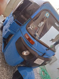 تكتك لبيع موديل 2021علواني بغداد حي كوفه سعره 8200وبيه مجال 0776538980...