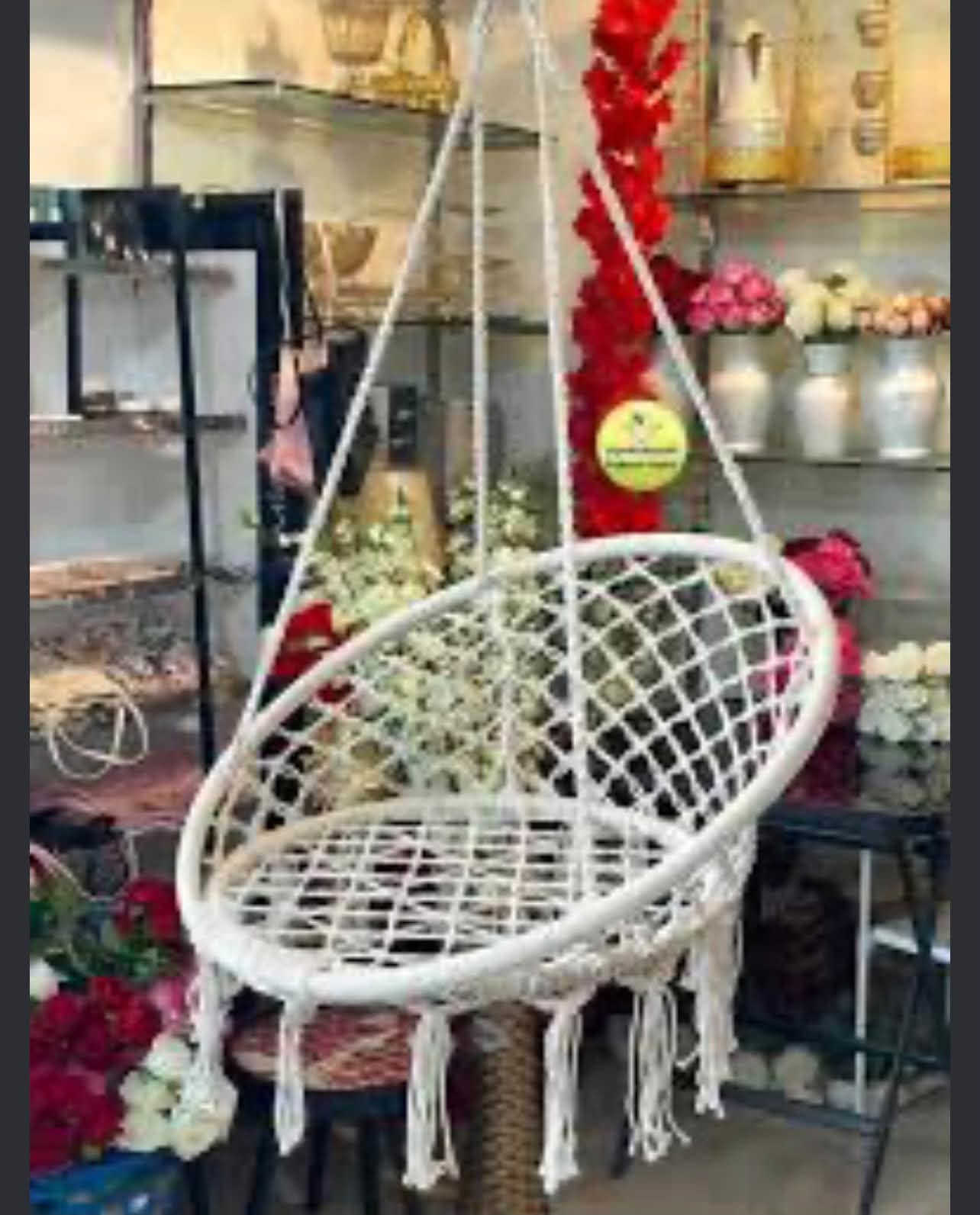 مرجوحه تجنن

نص مكتوب في الصور:
- أسواق الريان 9.99
- ABDEEN HOME CENTER 24.990JD
- عابدين Home Center
- فرع عبدة سعيد سابقاً
- مرجيحة تعليق
- أ.د 9.950
- مرجيحة كراميلا تعليق قطر المقعد 65cm السعر 4.99 د.أ عمان - شارع الحرية ***********58