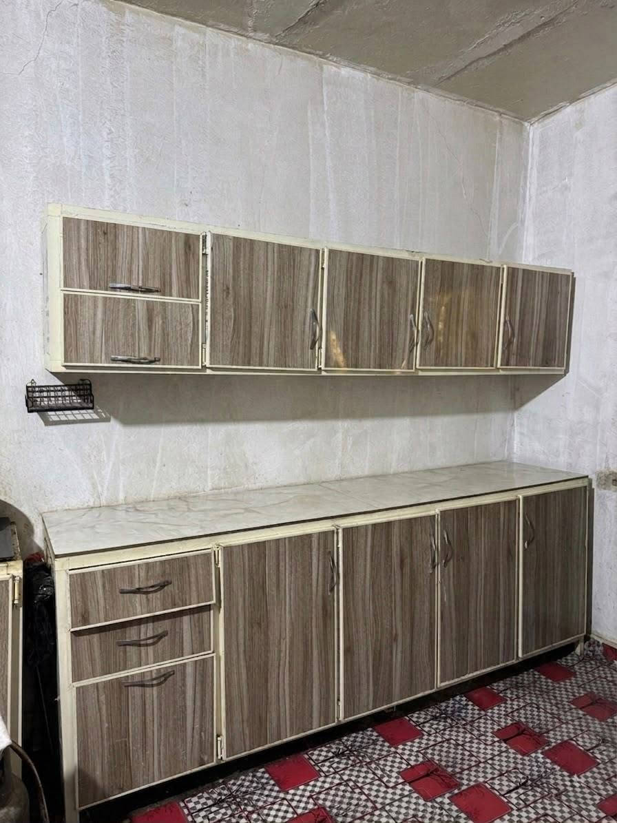 سلام عليكم اغراض بيت للبيع مكاني ابو خصيب  للستفسار خاص او اتصال عل رقم ***********

