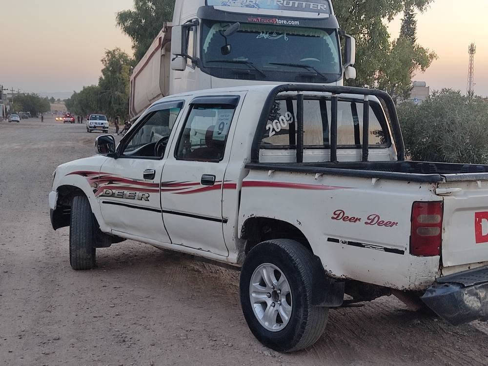 سەرتا بەناوی خوای گەورە
بیکاب دێر 
کابرێتەر 
مەنەفێستی ئەسڵی
2009
گێڕو مەکینەو ئەکسل بەشرت 
کارەبای بەشرت 
پێش دواوی لێدراوی نیە 
شانێکی عەزێتی بووە بەلای سایەقا کەوتوە
باقی لێدراوی نیە 
چوار تایو ویلی زۆر باشی 
چوار جام کارەبا 
دەشکول مەرزیە 
تەریت ئیشەکات 
لایتو چواری وفڵجەو کاربای کامل بەشرت 
قفڵ مەرکەزی 
سیعری 28گەڵاو مەجال 
***********
***********
لەتەکیە دانیشم شمشمل, السليمانية
