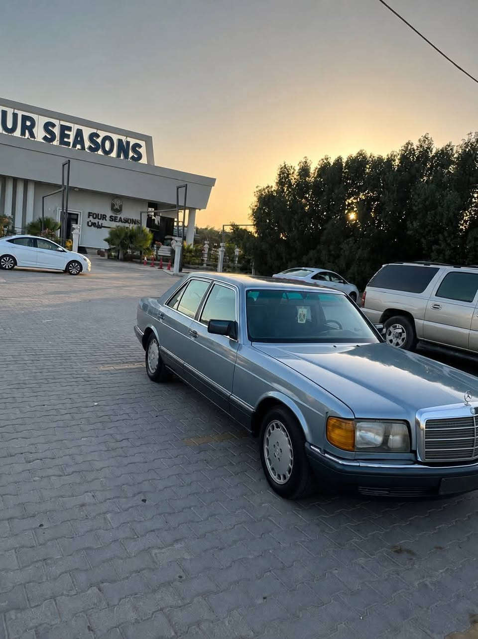 مارسيدس رأسي رقم بغداد محرك ياباني  3000 موديل 1990 دبل هورن منظومة تبريد كامله جديده مكاني نجف بيع او مراوس للاتصال *********** موجود واتساب

