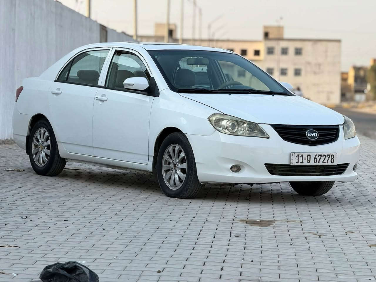 السلام عليكم بي وايدي 2013 مفكوله كفاله عامه ماعده طخه بسيطه بجاملغ لخلفي بسيطه فقط غيره ماكو سياره جديده بمعنه لكلمه تجي وتشوف بعينك سياره تخم تاير جديد صدر امامي خلفي جديد مكينه 1800 كير جديد تبريد منضومه جديده وبعده بضمان ماشيه 183 حقيقي سنويه 2029 سياره كل نقص مابيه الحمدالله على ايدي سعر 51 وبيه مجال مكاني بغداد 
***********
