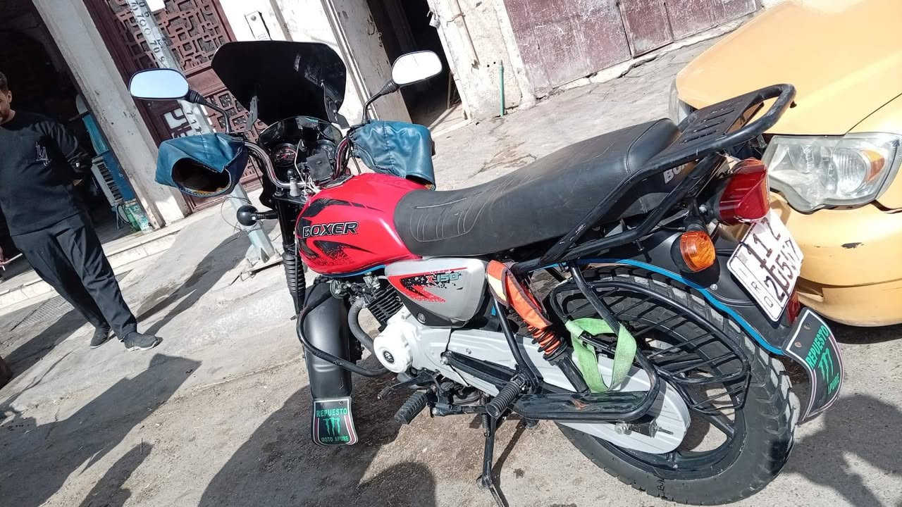 بوكسر • ١٥٠ • ٤٥٠٠٠