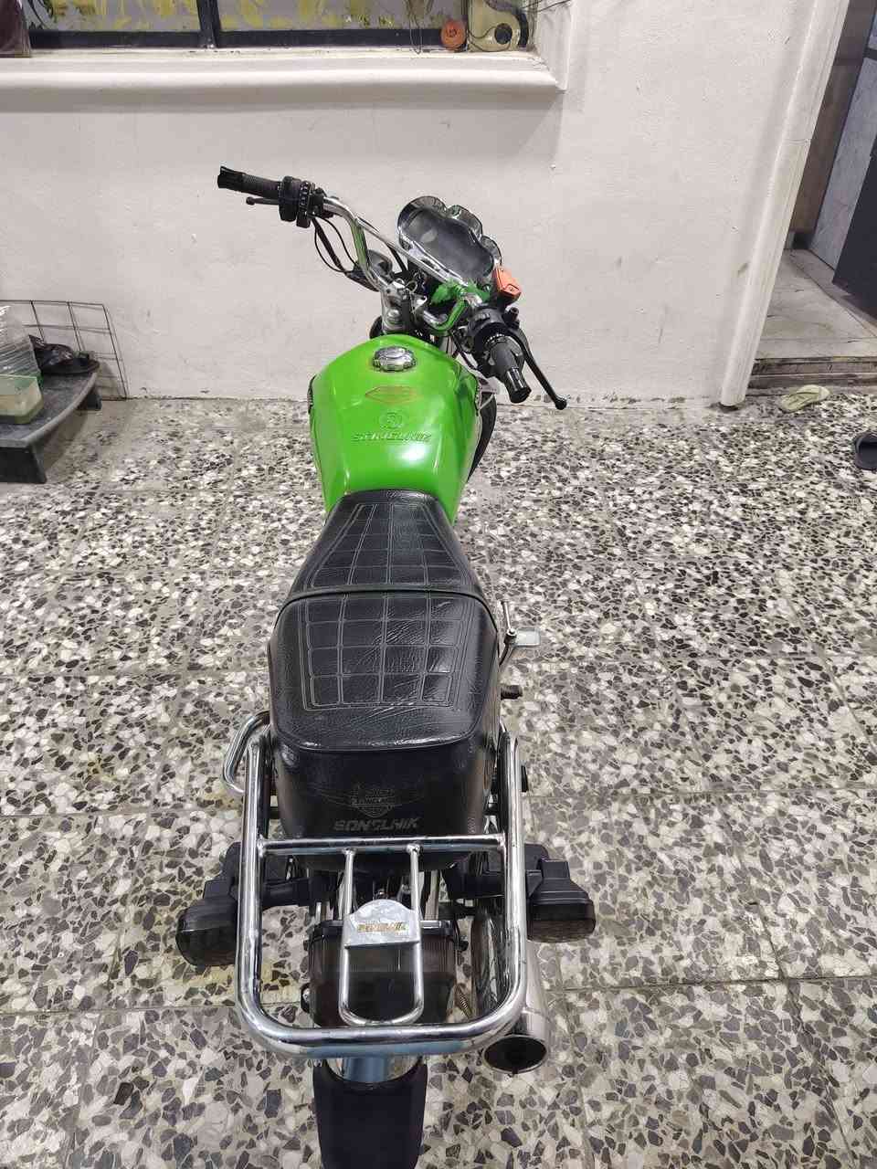 سونك مديل ٢٥ شهر ١٢ يعني ٢٦ كفاله عامه فقط قبق زنجيل نقص ٦٥٠ وبيها مجال بغداد الشعله الخطيب الزراعي ***********
