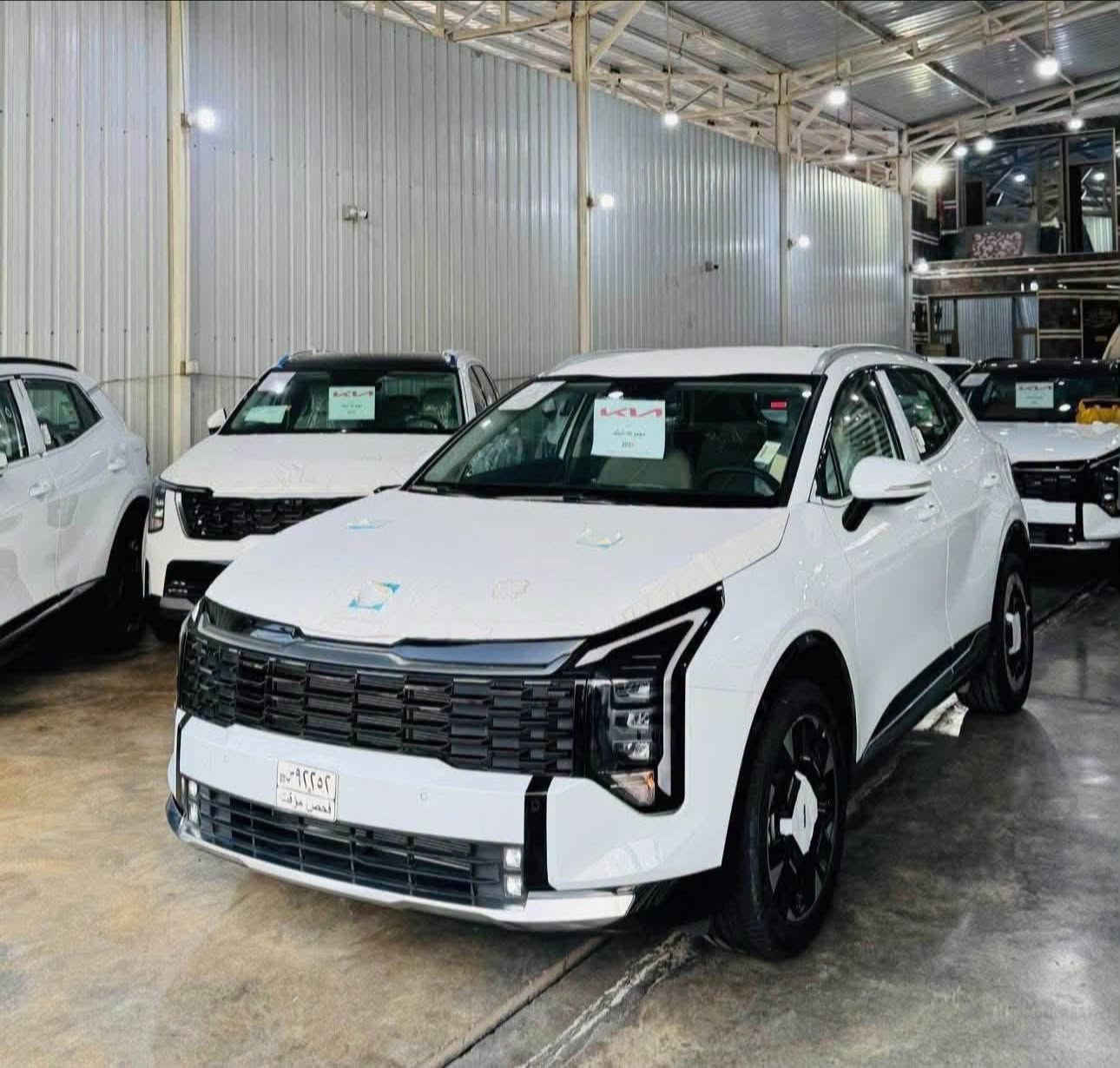 ✨🩵 مجموعة الملك لتجارة السيارات الحديثة 🩵✨

🔥 أسعار نار | عروض قوية | خصومات مميزة 🔥 
🚗 تخفيضات نار 🔥 | 💥 أسعار نار ما تتكرر 💥
🔥 بيع نقداً (كاش فقط) 🔥
✅ جميع السيارات مرقمة بغداد
💥 أسعار الجملة والمفرد متوفرة
🚨 أسعار نار لفترة محدودة والكمية محدودة 🚨

━━━━━━━━━━━━━━━━━━
🚘 موديلات 2025 | 2026 🚘

🔥 متوفر لدينا جميع فئات كيا:
✅ كيا سبورتاج – جميع الفئات متوفرة
✅ كيا سورنتو – جميع الفئات متوفرة
━━━━━━━━━━━━━━━━━━
🚗🔥 فئات كيا سبورتاج المتوفرة 🚘

🎨 الألوان: أبيض | سموك أسمنتي

1️⃣ كيا سبورتاج 2025 | فول 1/1 | Black Edition | سقف حديد | جلد

2️⃣ كيا سبورتاج 2026 | فول 1/1 | قمارة حديد | جلد حني + أبيض | تدفئة + تبريد كشنات

3️⃣ كيا سبورتاج 2026 | فول 1/1 | قمارة حديد | داخل جلد أبيض | تدفئة + تبريد | حالوب بسيط جداً

4️⃣ كيا سبورتاج 2026 | فول 1/1 قماره حديد |داخل  مخمل بيج | تدفئة كشنات

📅 موديلات 2025 و2026

━━━━━━━━━━━━━━━━━━
🛡️ ملاحظة الضمان والخدمة:
✅ جميع السيارات خاضعة لضمان كيا
🛡️ ضمان 5 سنوات أو 100,000 كم
🛢️ تبديلات دهن مجانية (بلاش)
━━━━━━━━━━━━━━━━━━

📍 العنوان:
بغداد – الكريعات – نهاية شارع المعارض

🕙 أوقات الدوام:
من الساعة 10 صباحاً ولغاية 10 مساءً

🔄 متوفر لدينا:
✅ بيع✅ شراء✅ مراوس

📞 للاستفسار والاتصال:
☎️ ***********

☎️ ***********

👑 مجموعة الملك لتجارة السيارات الحديثة 👑

🔥 أسعار نار • خصومات حصرية • أسعار الجملة والمفرد • خدمة VIP • البيع نقداً (كاش فقط) • جميع السيارات مرقمة بغداد 🔥
