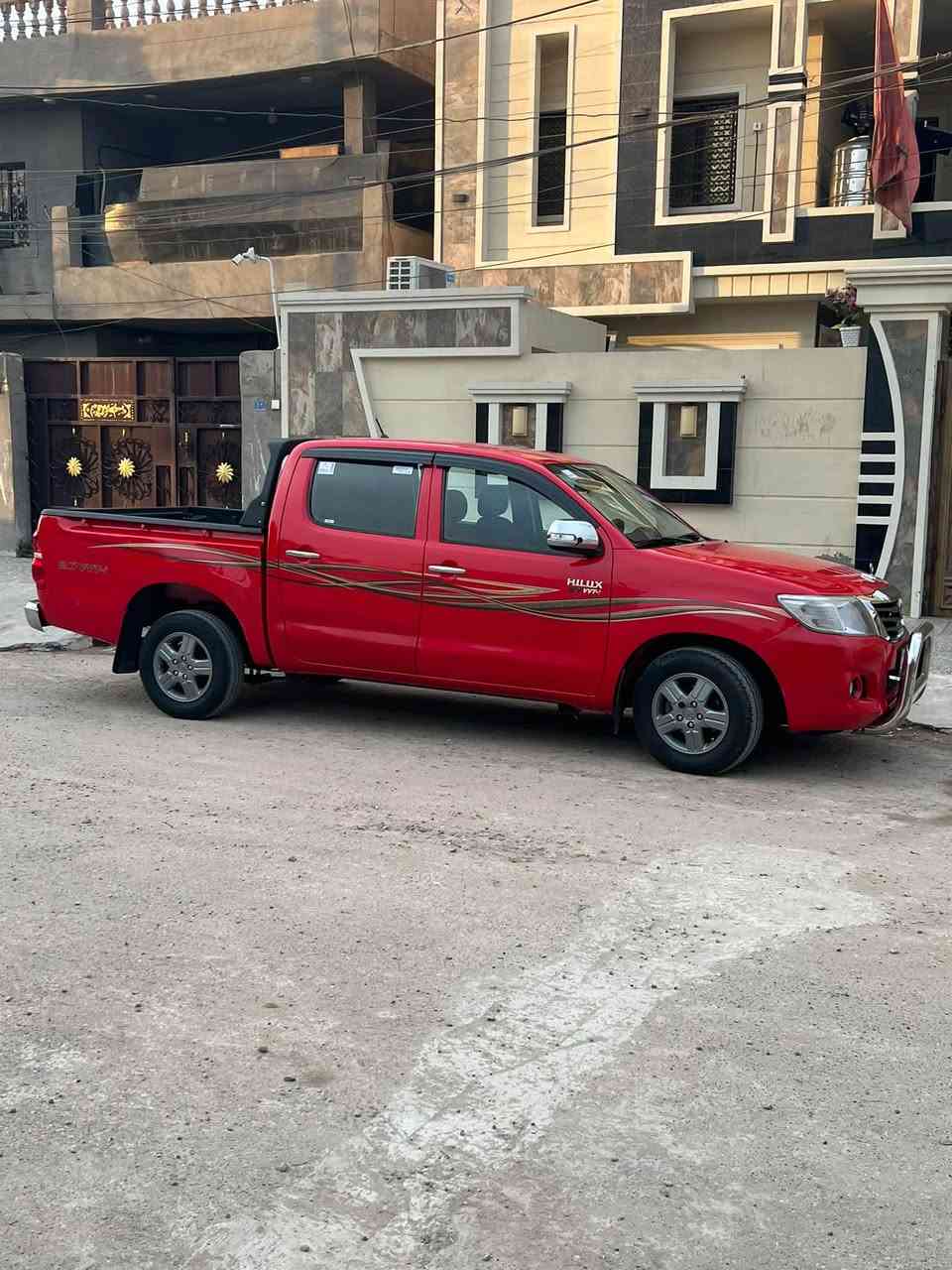 تويوتا هيلوكس • ٢٠١٥