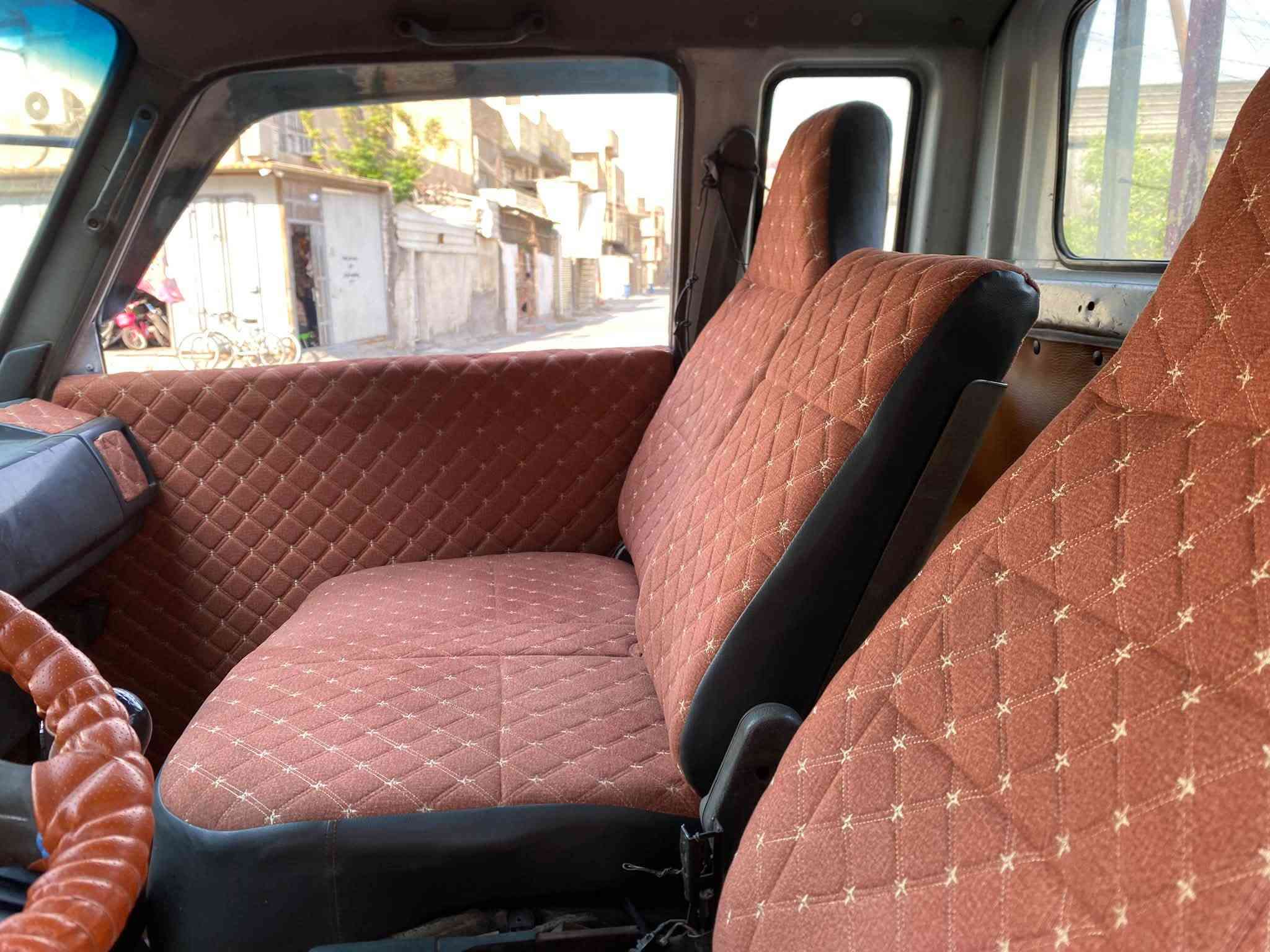 سلام عليكم بنكو 95 رقم بغداد بسمي شرط تحويل

 مكفول شاصي مكينه ضربه وتحويل

مكاني بغداد مدينه الصدر الاورفلي

سعر ب 58 بلعافيه عل ياخذهه

***********

نص مكتوب في الصور:
- DIMA X