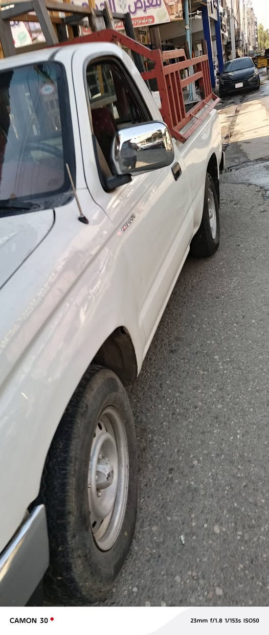 بيكم تيوتا رقم سليمانية جديد هزه جديده 

سنويه لي حد ل31

كير محرك شاصي شرط 

تدفئة تبريد 

صبغ مابيها 

بلادية السيارة مال جناي 

***********
