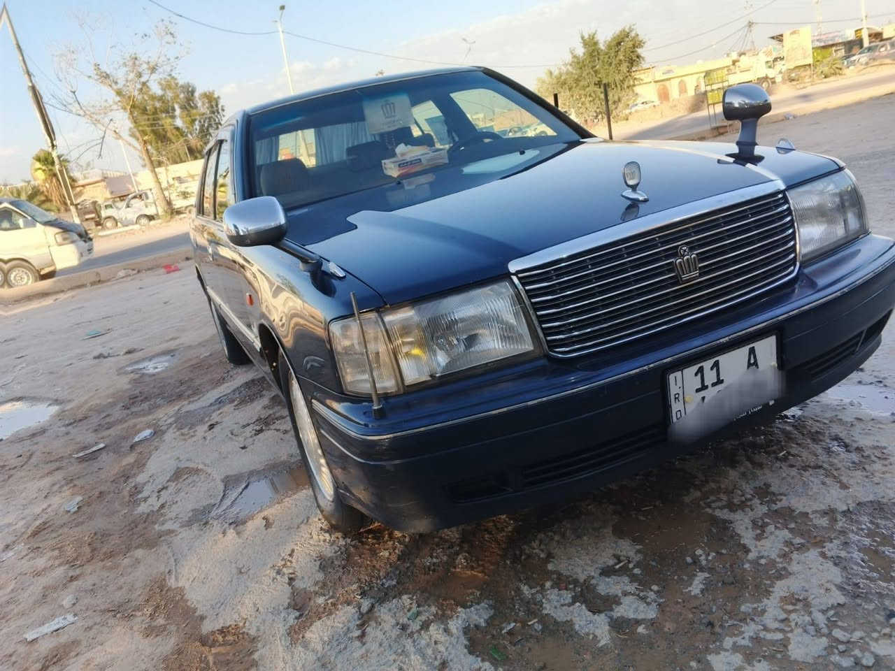 السلام عليكم 
 راس الثور تكم مديل 1999
رقم بغداد انكليزي بسمي سنوية 2031
صار اقل الشهر صاعدة هزة 
مكفولة من كص وضربة وصبغ واصوليان
. تحوير نجف فوك وجوة 
. شاصي 55
. مكينة وكير vvt3000 فيشة وبل اسود
. سيارة جديدة 
. تبريد شغال امامي خلفي 
. ستيرن كهربائي 
. اي بي اس شغال 
. مثبت سرعة
. شاشة اندرويد 
. الكشنات الخلفية كهربائي 
. لايت زنون 
. تخم تاير حدادية جديدة 
المكان. النجف، الحيدرية 
للستفسار ***********
