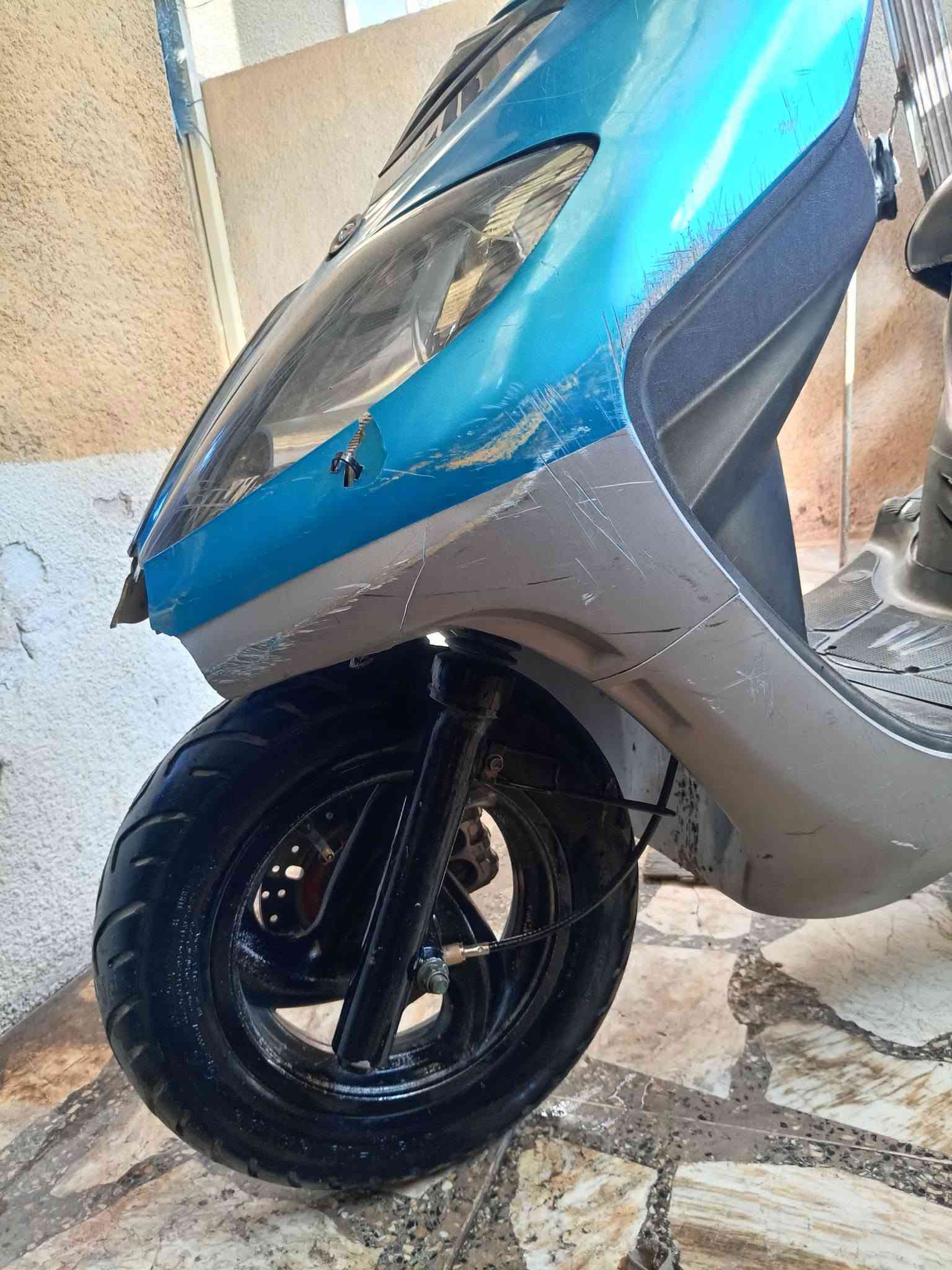 سلام عليكم للبيع سيام ماتشتغل بسبب فتحه بالجوين تبوك هوه سعره ٥ وترجع تشتغل طبيعي (نكره سلف) ونقوصاتها بسيطه.
((سعر ٢٠٠ بيه مجال مكاني بغداد واتساب ***********))
