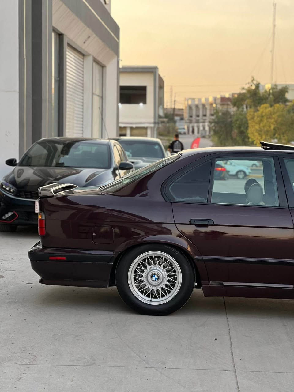 بي ام ٥٣٠ • V8 • ١٩٩٤