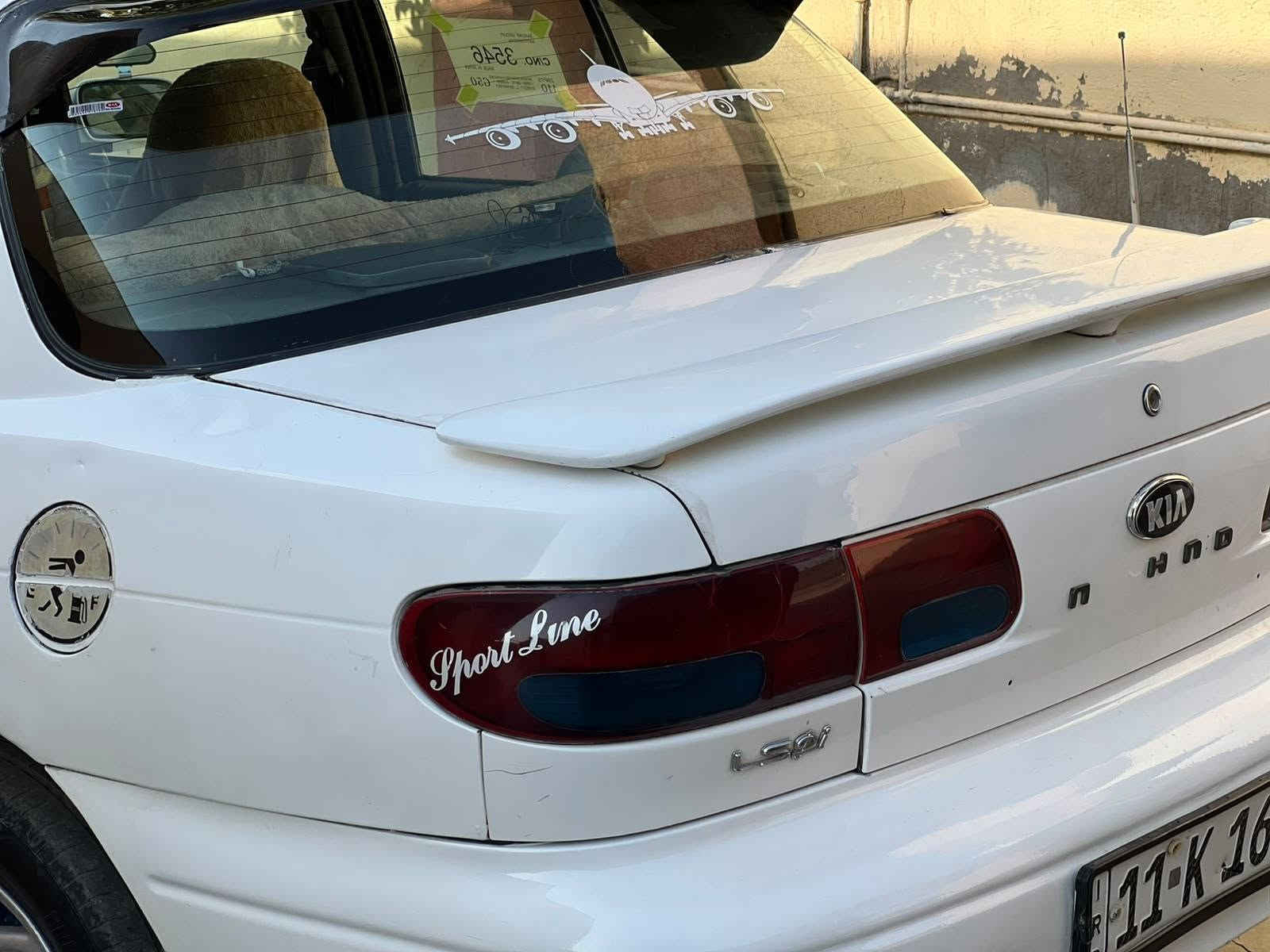 السلام عليكم كيا سيفيا مديل 97
رقم بغداد انكليزي السياره كير اوتماتيك  محرك  وصدر امامي وخلفي جاهزه من كلشي السياره جديده بيه تلاحيض
صبغ  تخم تايرات جديد كهربائيات كله شغاله  سنترلك
مكان السياره صلاح الدين الضلوعيه السعر خاص رقم
الهاتف ***********
