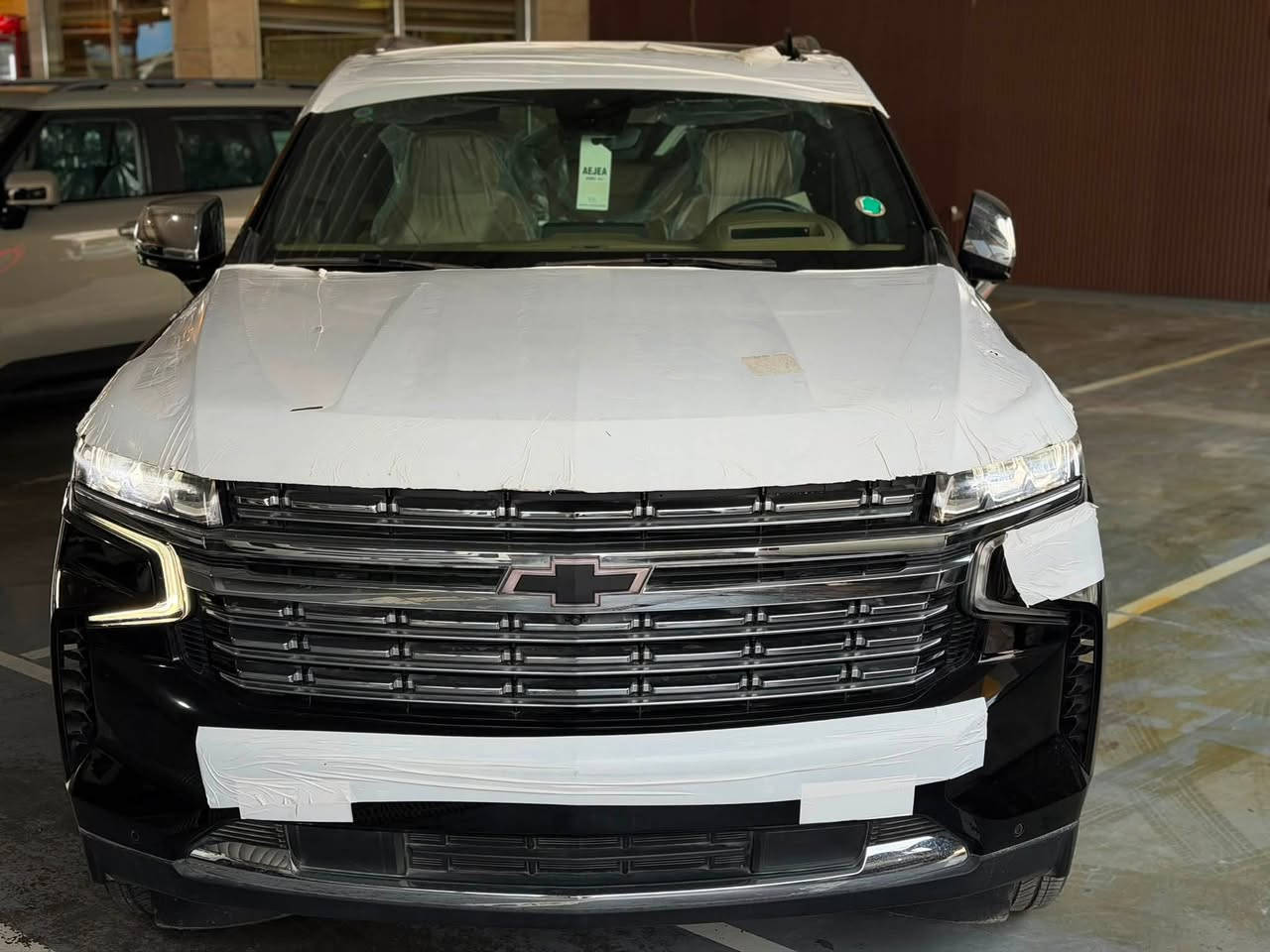 CHEVROLET TAHOE PREMIER

شيفروليت تاهو بريمير
الموديل :2024 ( خليجي )
اللون : اسود 
العداد :زيرو 

حجم المحرك : 5300 Cc
عدد الاسطوانات : 8 اسطوانات ( 8 سلندر )
المواصفات : 
* سقف بانوراما 
* دخول ذكي للسياره 4 أبواب ( بصمه )
* المقاعد كهربائية تدفئة و تبريد
* مقصوره الركاب من الجلد الفاخر + خشب ملكي 
* شاحن وايرلس لاسلكي
* ويل 22 انج
* نظام الرؤيه : 5 كامرات رؤيه شامله ( BIRD VIEW )
* نظام التعليق مستقل
* كشنات ميموري خزن
* نظام الصوت BOSE سماعات عدد 10
* دوسات كهرباء + اناره LED
* نظام سحب مقطوره تحكم كامل + كامرة لرؤية المطوره
* نظام جكات

السيارة رقم بغداد 

العنوان _بابل طريق حلة نجف 
للاستفسار 
***********
***********
