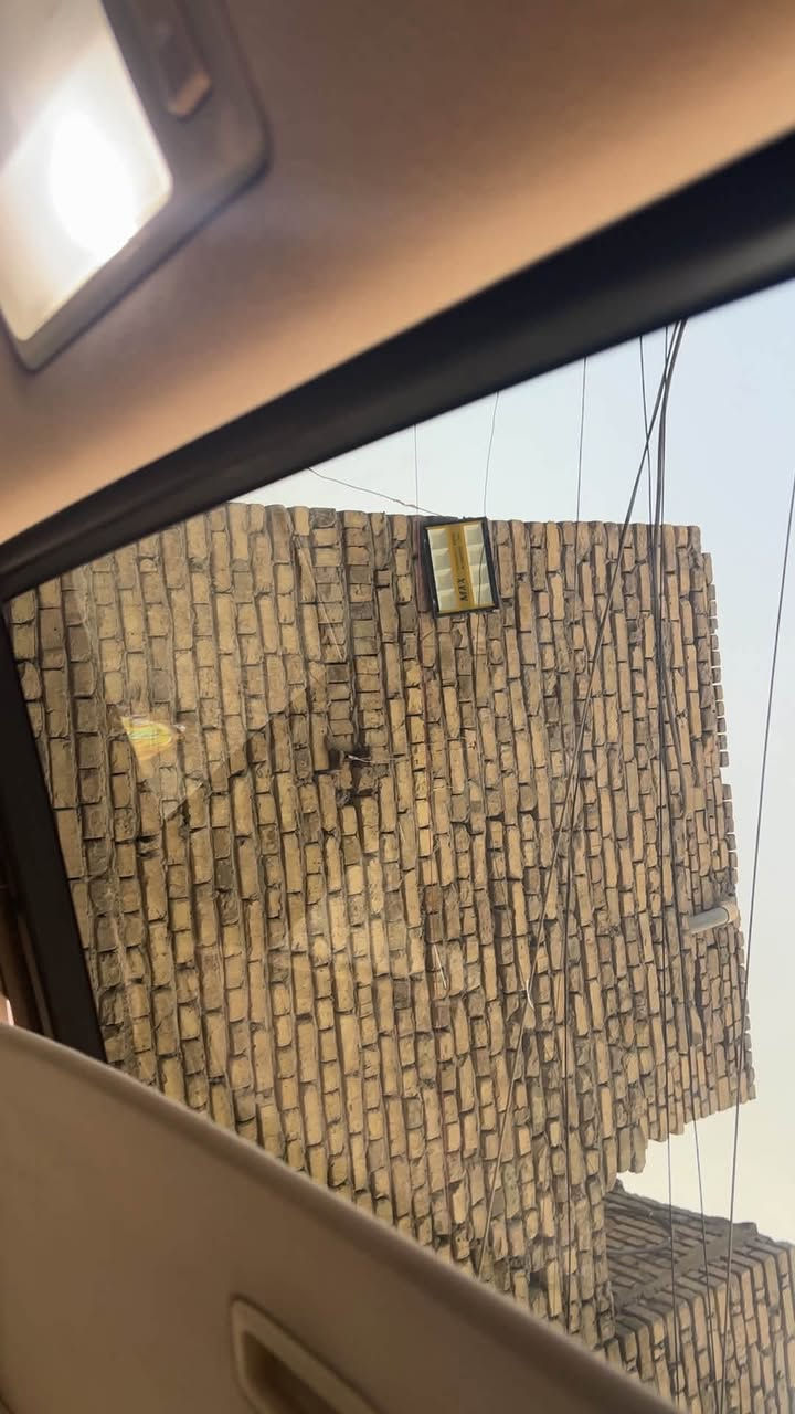 كراون ملكه • ٢٠٠٢ • بصره قرار 48