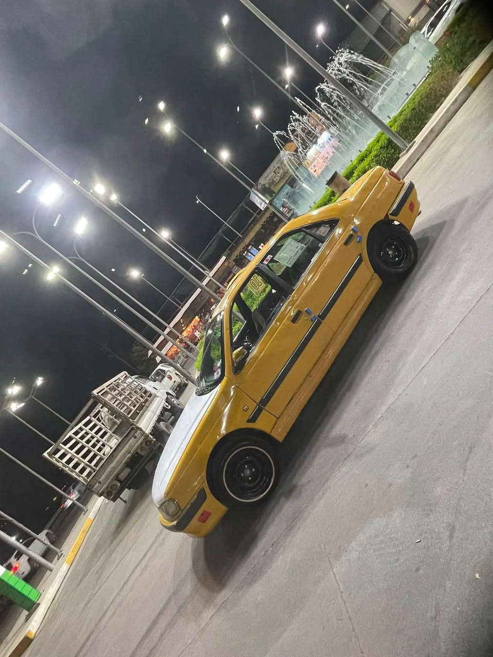 سلام عليكم
بيجو بارص ٢٠١٥ مصفره هيئه وغرامات 
رقم بغداد نكليزي جديد هزه جديده يعني سياره صافيه ومتعبك بتحويل وسنويه جديده سياره بيه طخات ومسويهن ومعمره خياسات الهلال سعر سياره كلش مناسب لئن مستعجل على البيع مكينه وكير جديد سعر ٣٣ وماكو هيج سعر مكاني بغداد الشراي يتصل ***********
