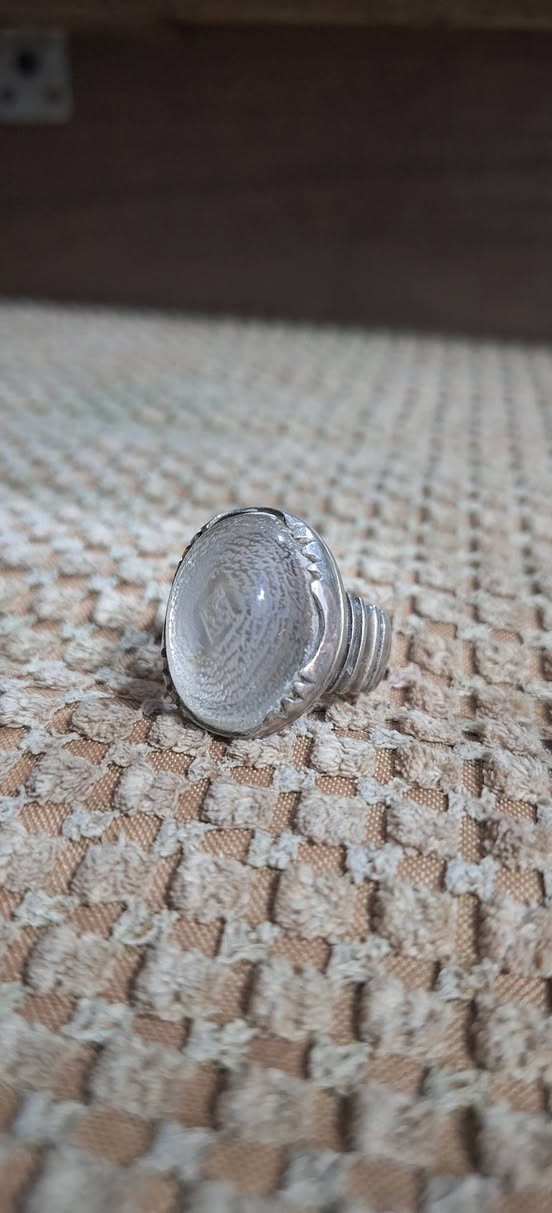 السلام عليكم
در نجفي قديم مخطوط ايه الكرسي كاملة خط يدوي   حجره وسط فضه عراقي السعر خاص ***********
