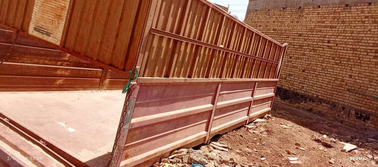 بدي اكت روز للبيع طول 7متر وبربع جديد لابيع اخياسات ولا هاي شرط نفس الي بالصور العنوان ناصرية قضاء الفهود السعر 10$ اوارق 
***********
***********
