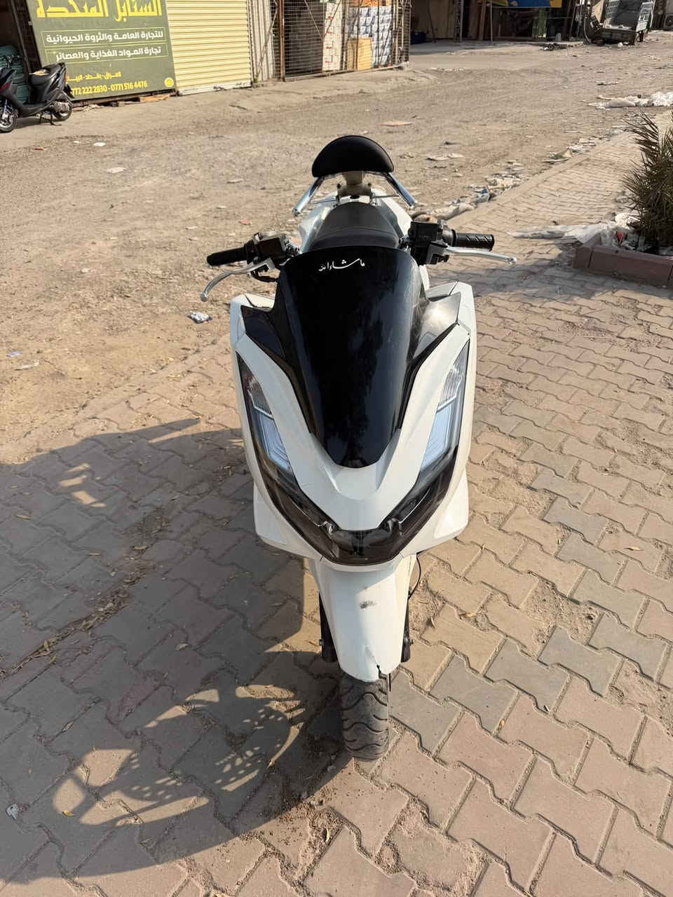 سلام عليكم 
للبيع بي سي اكس BCX 
دراجه بلاديه مكفوله كفر ومكينه بلادي 
دراجه خير من الله ونضيفه شوفت عينك 
فقط اكو ملاحضات بصيطه  بل كفر 
مكاني بغداد حي العامل 
السعر 14 وبيها مجال قليل 
***********
