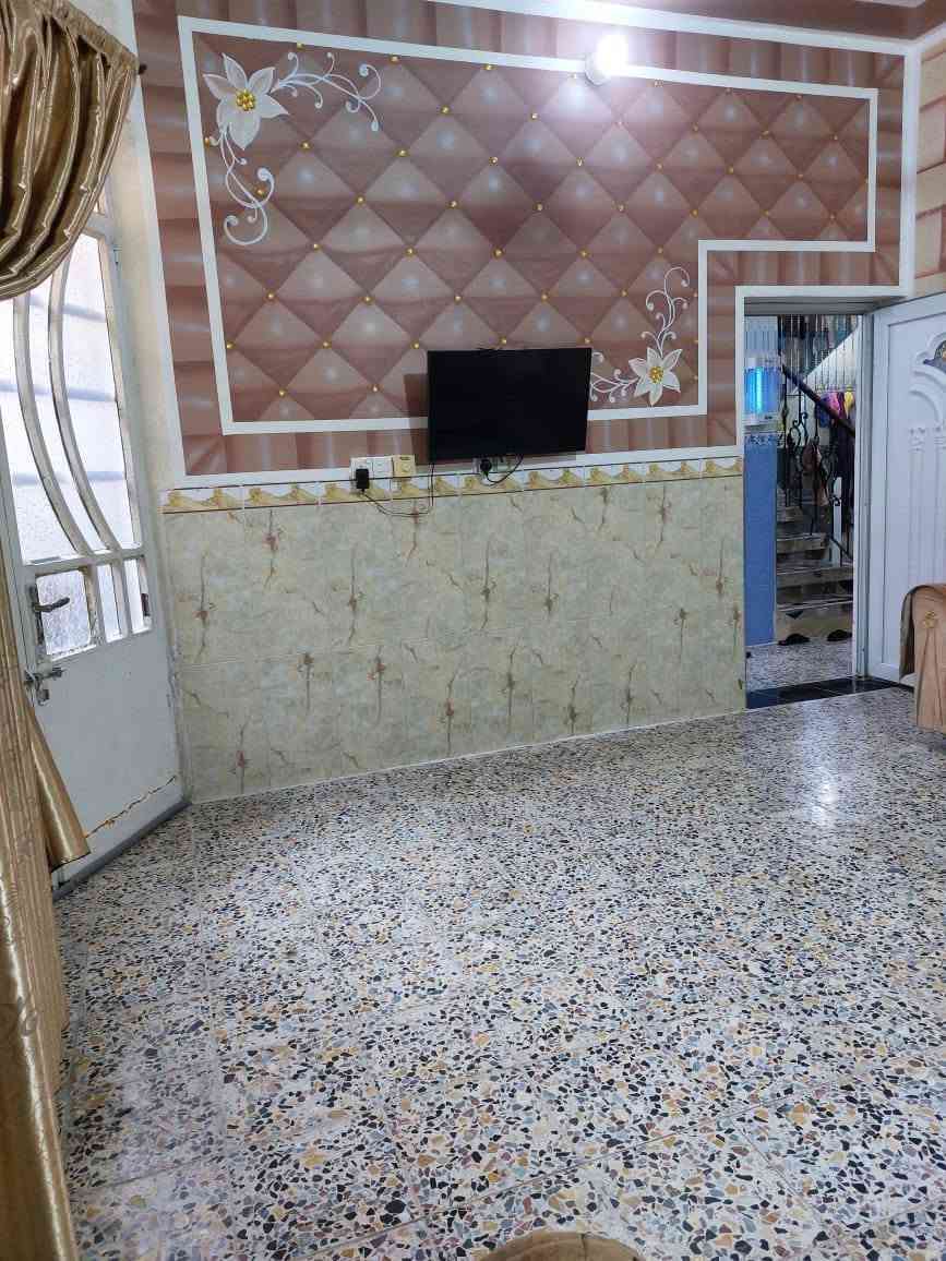 السلام عليكم
بيت للبيع مساحة ١٠٠متر طابقين كامل 
العنوان :الشعلة الدوانم شارع أفران الضياء قبل السجة مقابيل عمارة النازحين 
للاستفسار:*********** بي واتساب
