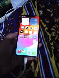 للبيع او المراوس 11 برو ماكس  بطارية ٧٢  شاشة مبدلة نوعية جداً جيدة ٣ ...