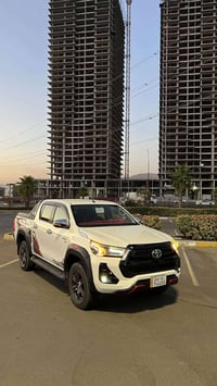 هايلوكس V6 • ٢٠٢٤ • رقم دهوك