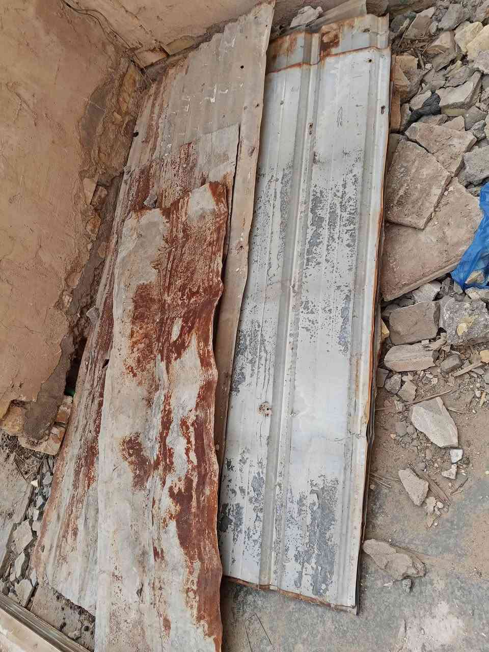 شخاط ٦م • سندويش ٥م • حي الرسول