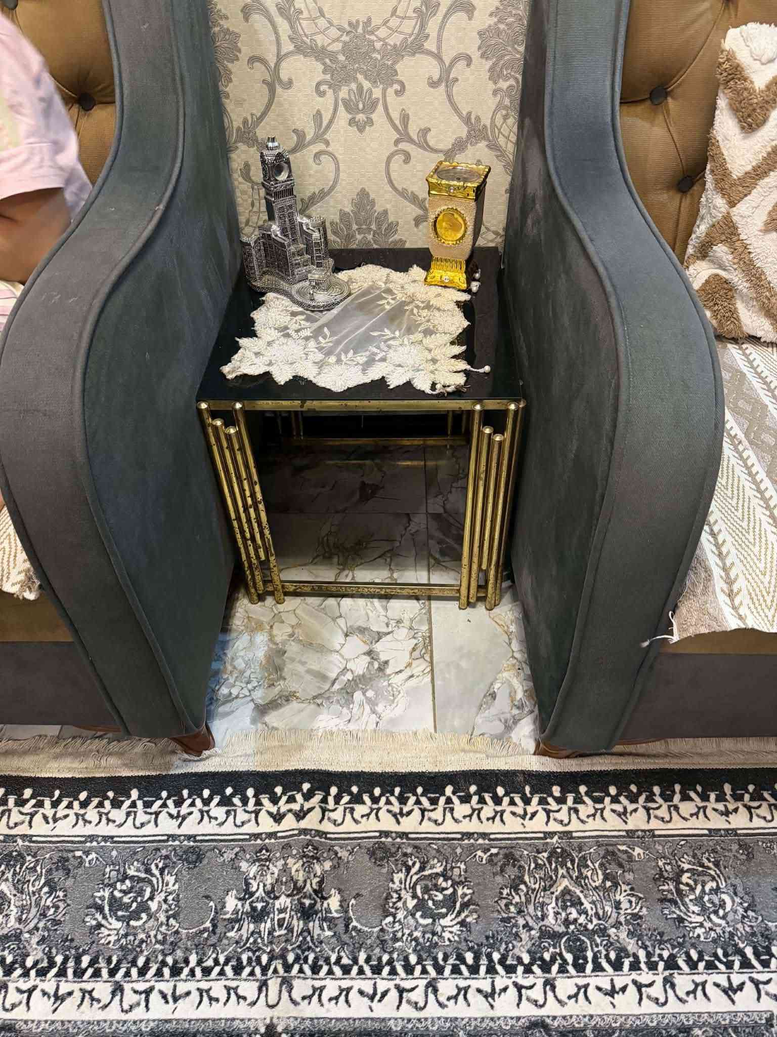 ثلاجة • للبيع