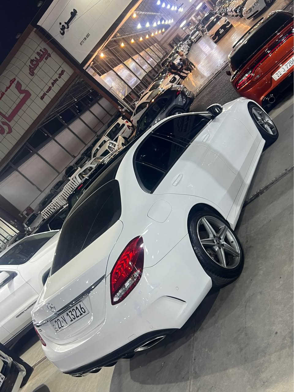 ماسلس ٢٠١٧
سيارةكة AMG
سيارةكة فولة بةس دةبل ماوس نية 
سيارةكة يةك جي كارتي هةية 
كلين داخيل بوة 
بي ژؤري بي ارباك 
گير مةكينة هةموي بةشةرت 
سياركة زؤر جوانة 
*********** أربيل, العراق
