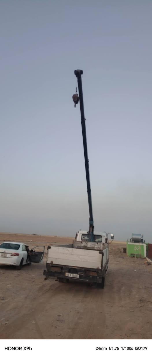كرين للبيع هينو ثلاث سلايت موديل 93 رقم كركوك انگليزي جاهز ما تحط عليه كلشي بس اشغل 
السنويه لل2029 يستلم حصة گاز بصلاح الدين 
اتصل ***********
