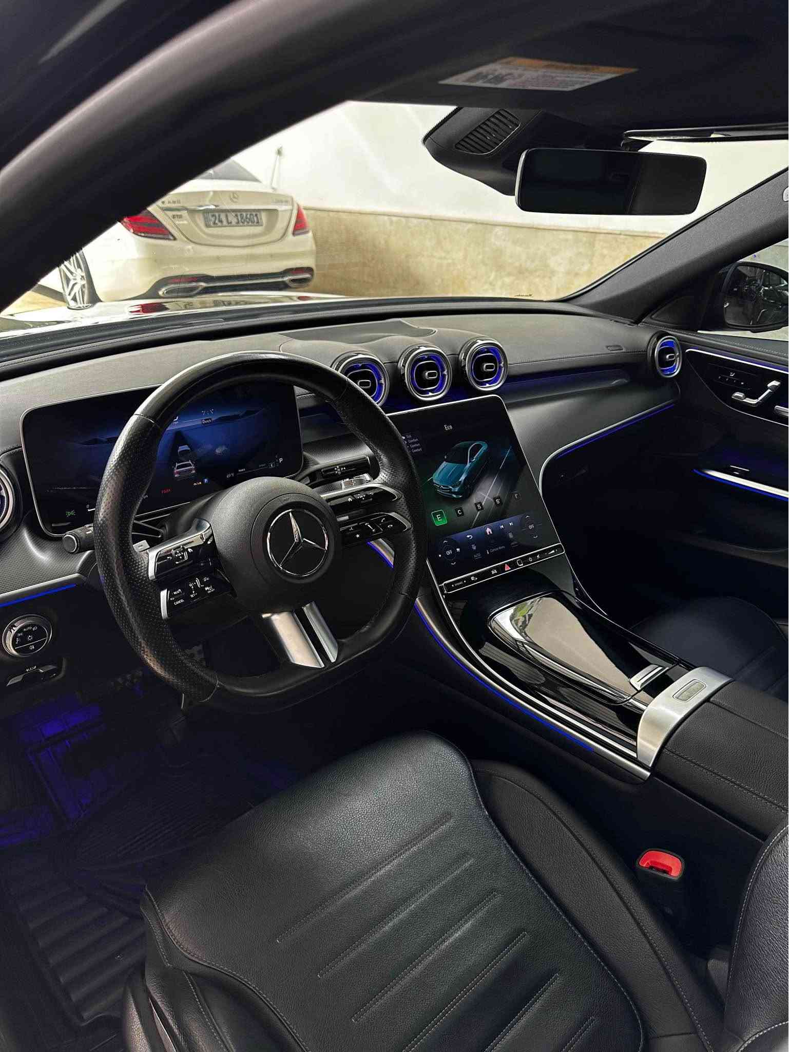 C300 AMG • ٢٠٢٤ • بدون رقم