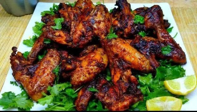 🔥🍗 أجنحة على الفحم… الطعم اللي يستاهل التجربة! 🍗🔥
سعر النفر ٣ الف ٥ قطع
سعر الكيلو ٨ مشوي كامل...
أجنحة دجاج متبّلة بتتبيلة خاصة، مشوية على الفحم

طعم الشوي الأصيل…

📞 للحجز والطلب: ***********
🛵 يتوفر توصيل
📍 جلولاء

🔥 مشاوي الفحم… الطعم غير!
