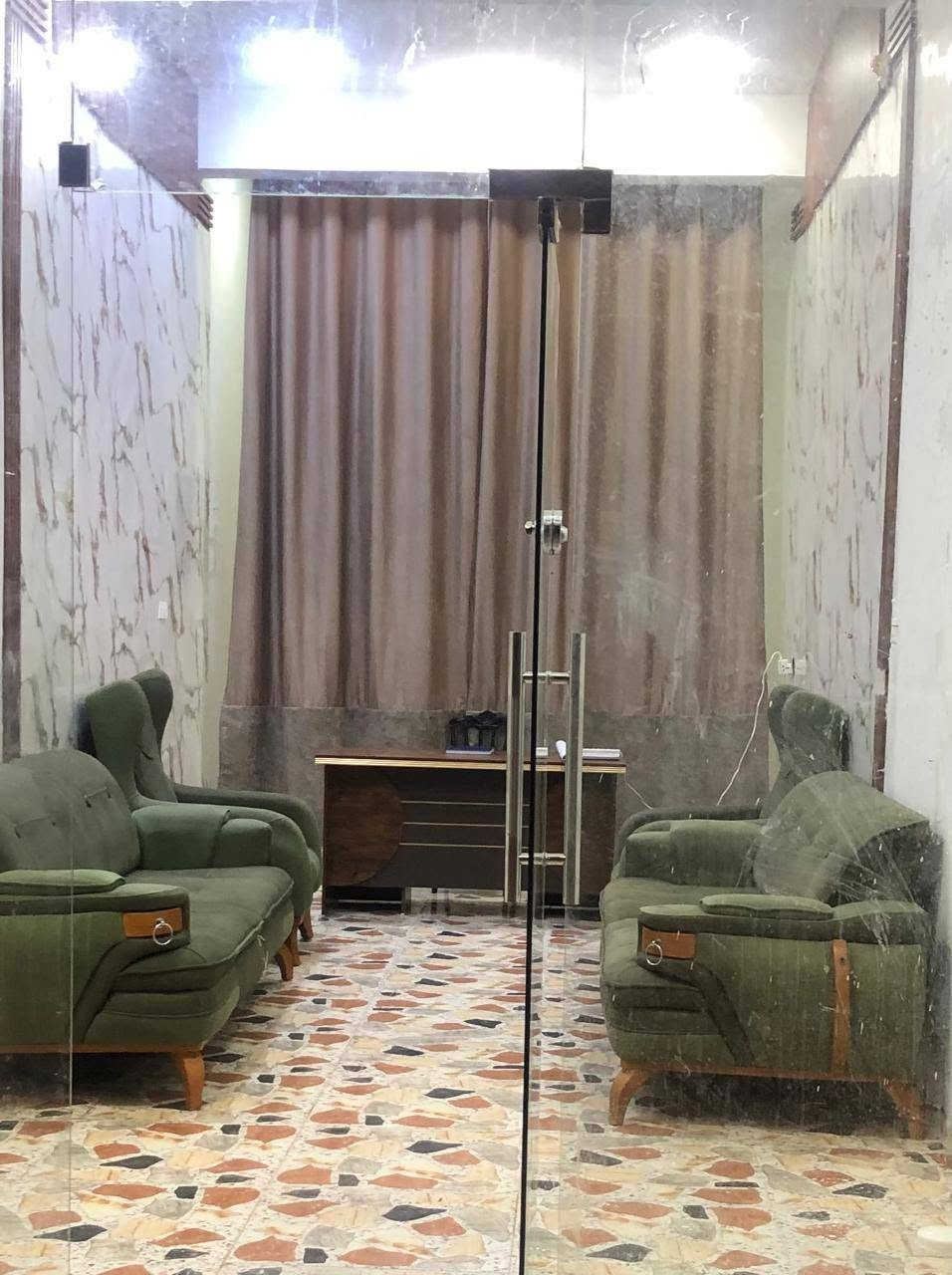 جامخانه زجاجيه مع باب 3×3بسعر مناسب ، غير متواجد على الفيس بك، أتصال أو مراسله على الواتس أب***********
