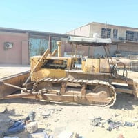 بلدوزر • كوماتسو • موديل ٨٢
