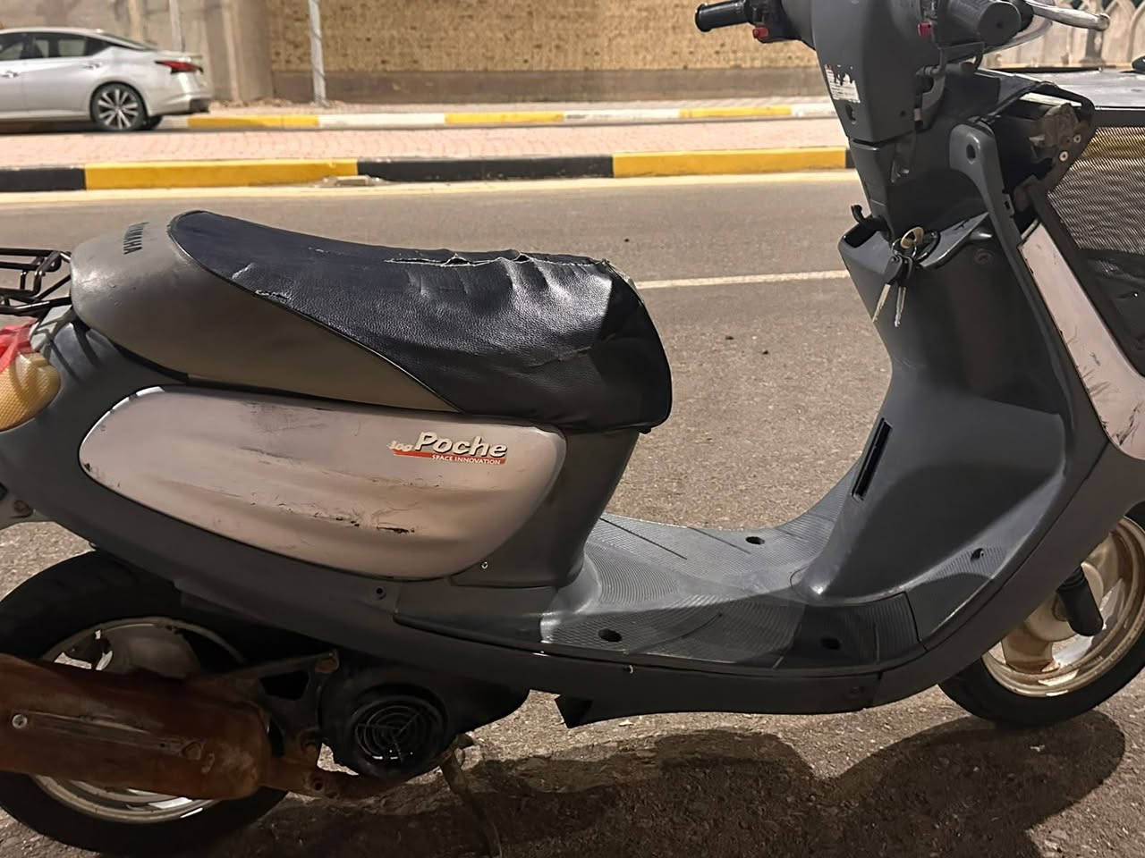 دراجة منغولي ام سلة 2003  مكينة ناعمة كفرات اصلية تشتغل نص هندرشرط سعر 350 وبيهة مجال مكاني كربلة  حي لميلاد تصل وتدلل ***********
