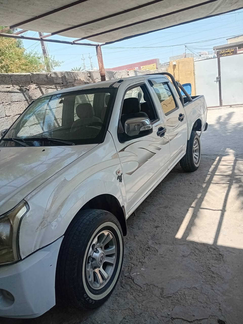 جمبي موديل ٢٠١٣ رقم أنكليزي بأسمي العنوان ( بغداد / جسر ديالى القديم ) السعر ٥٢ وبيها مجال للشراي رقم الهاتف ***********
