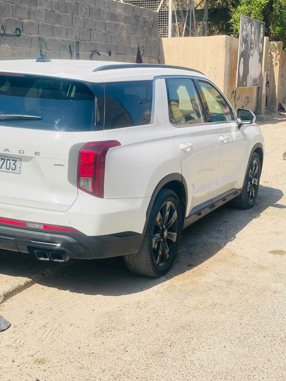 سيارة بلاسايد 2023 فول موصفات وارد امريكي 
محرك 6 سندر 3800 7 راكب سياحي
السعر 280 
فقط دعامية بدلة بلادي التفاصيل خاص ***********
بغداد مدينة الصدر
