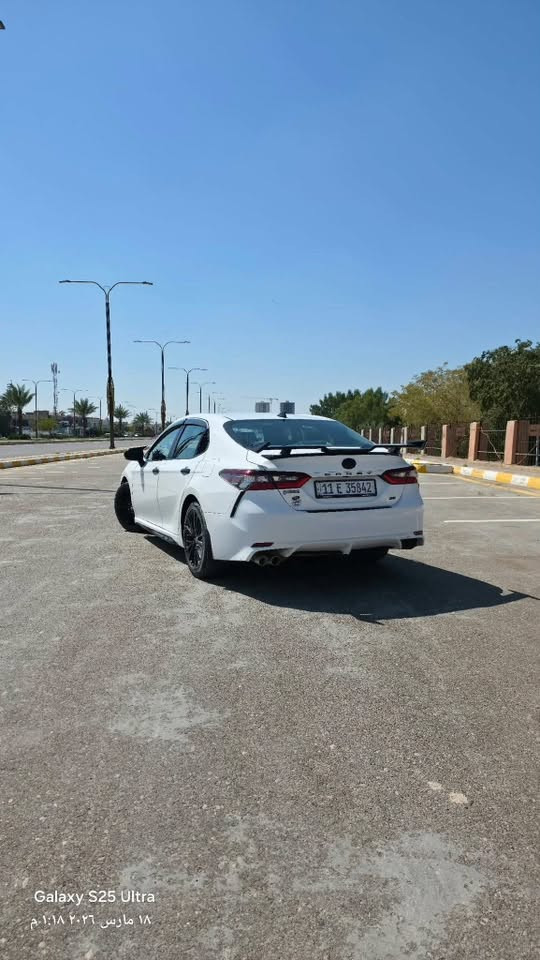 🚗 الطائرة اليابانية 🚗
- ملاحظة: السيارة اصدار خاص (Night Shade)

- النوع: (تويوتا كامري)

- الفئة: (SE) 

- الموديل: (2022)

- اللون: (ابيض)

- وارد: (أمريكي)

- الممشى: (160.000)

- الحالة: (جيدة جداً)

- المحرك: (4 سلندر / 2500cc / هايبرد)

- ناقل الغيارات: (أوتوماتيك/ eCVT)

- المواصفات: (شاشة / مقاعد جلد / مقعد السائق كهرباء

/ بصمة تشغيل / حساسات / تبريد قطعتين / مثبت سرعة / مثبت مسار / مانع اصطدام / وباقي المواصفات معروفة)

✨ السيارة نظيفة وما تحتاج مصرف

✨ السعر: (15,800$) قابل للتفاوض

📍 الموقع: (الانبار/الفلوجة)

📞 للتواصل:
***********  اتصال 
*********** واتساب

(ابيع السيارة محزمة)

نص مكتوب في الصور:
- Galaxy S25 Ultra
- ١٨ مارس ٢٠٢٦، ١:٢٠ م
- ١٨ مارس ٢٠٢٦ ١:١٩ م
- ١٨ مارس ٢٠٢٦ ١:١٨ م
- ١٨ مارس ٢٠٢٦