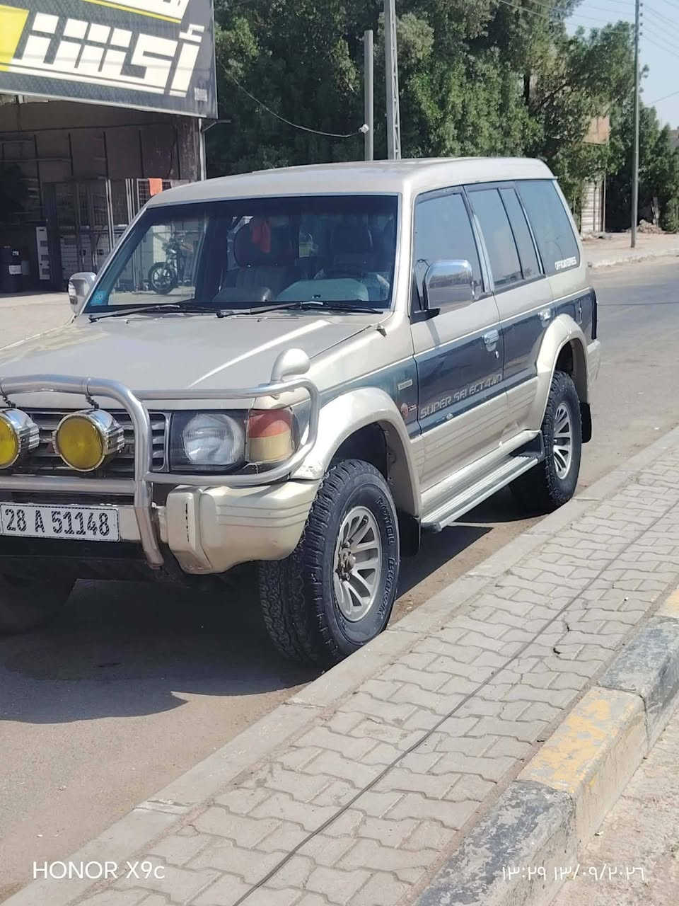 السلام عليكم سيارة باجيرو موديل 2000 محرك 3000 البلادي سيارة نظيفه مكفوله حداديه وكير ومحرك نظيفاة رقم نجف السنويه تنتهي 2030 السعر 50 وبيه مجال قليل ما متواجد على الفيس السيارة مكانه نجف للاستفسار الاتصال على ***********

نص مكتوب في الصور:
- HONOR X9c
- ١٣:٢٨ ١٣/٠٩/٢٠٢٦
- HONOR X9c 13:39 14/09/2026
- ١٣:٣١ ١٤٠٢/٠٩/٢٦
- HONOR X9c 2026/09/13 13:29
- HONOR X9c १३:۲۹ १३/۰۹/۲۰٢٦