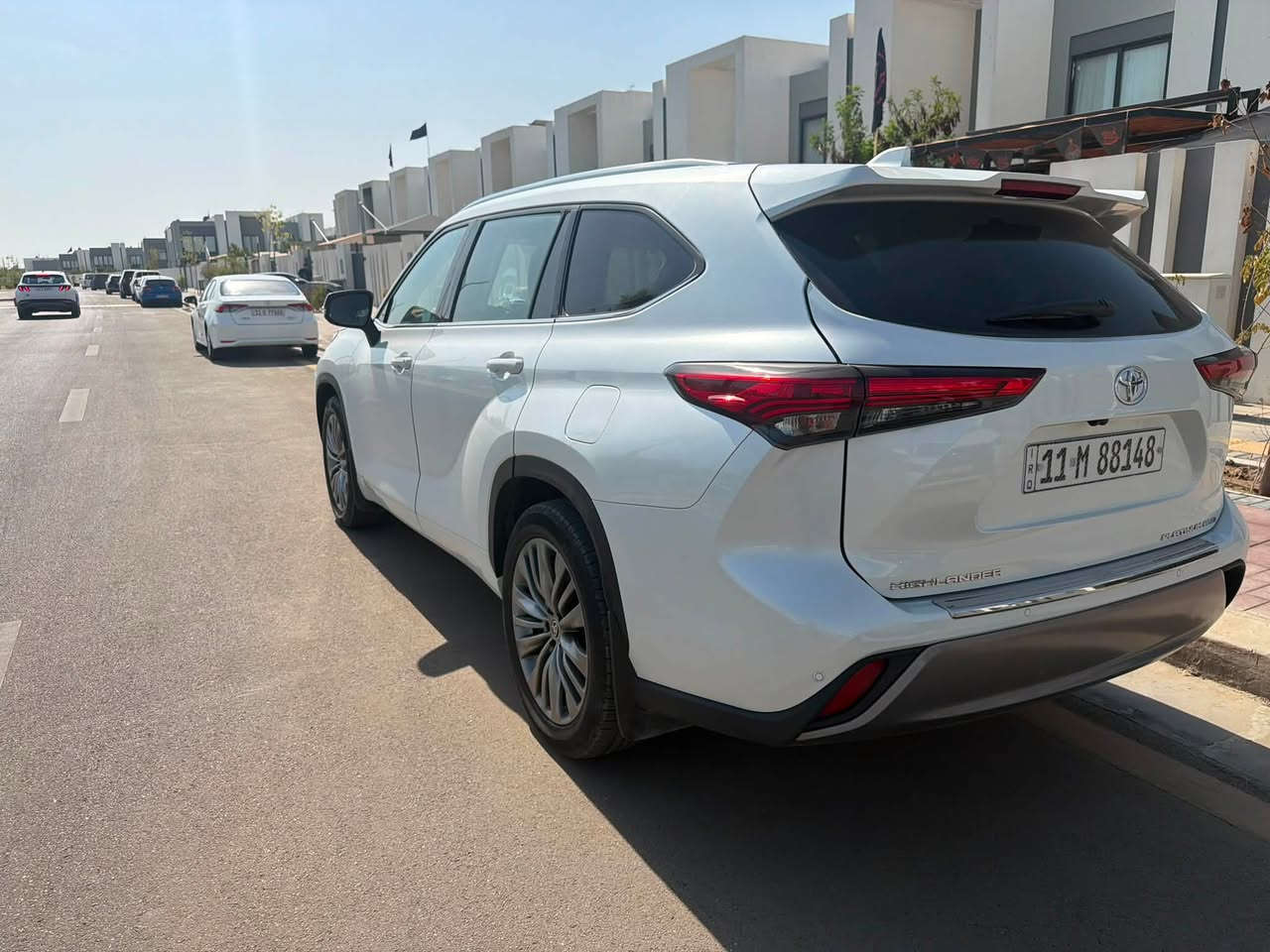 تويوتا هايلاندر بلاتينيوم 2022 بانزين 6 سلندر بدون ما طاك ايرباك تبديل جاملغ ايمن وصبغ بنيد بدون فتح رقم بغداد للاستفسار*********** السعر 34500$

