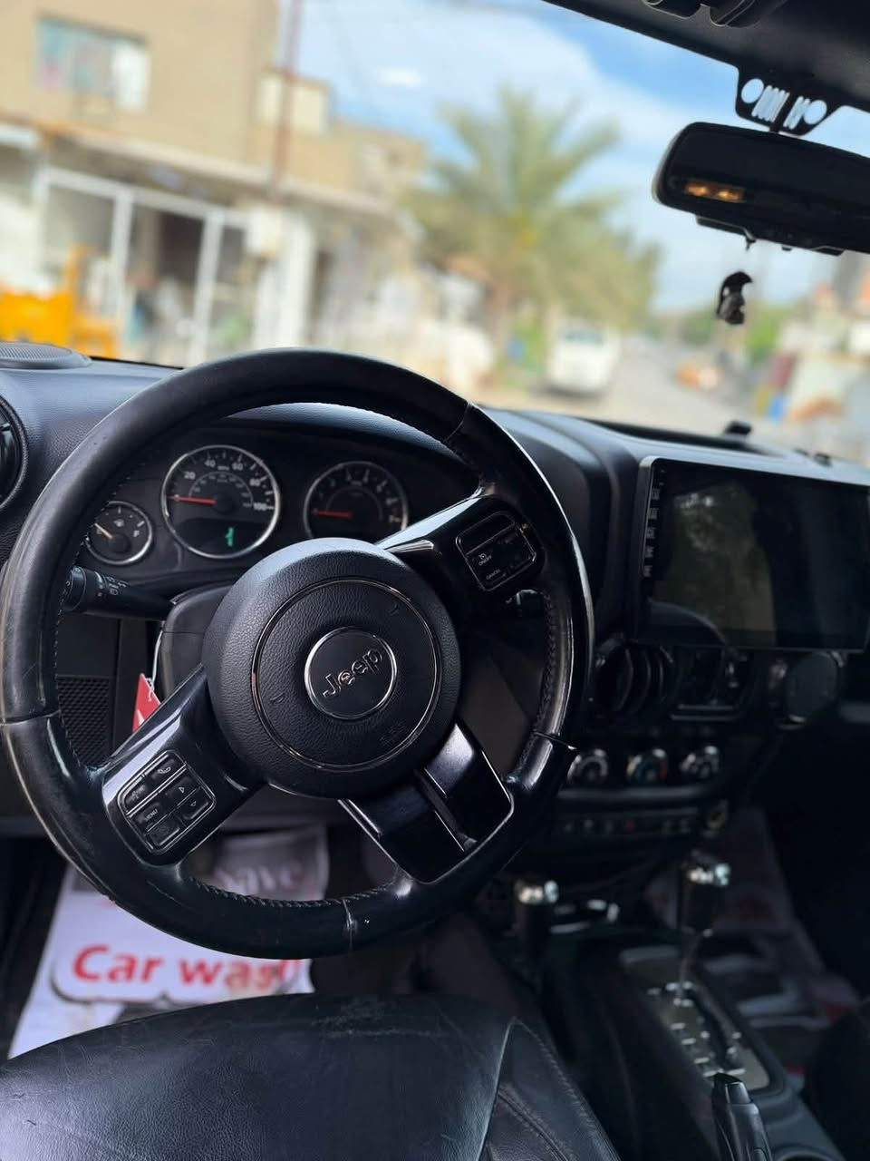 Jk صحارى سموكي (اعلى فئة)
موديل ٢٠١٧
ماشية ٥٩ الف ميل 
شاشة جبيرة لمس + بلوتوث 
نظام تشغيل عن بعد 
تحكم ستيرن 
السيارة مرفعة ٢ انج ونص بدبي و دعاميات حديد 
كشنات تدفئة 
حساس ضغط التايرات 
تخم تايرات نظيف  
الحادث كما موضح في المنشور و بدون ايرباك 
سنوية جديدة وبأسمي 
السيارة كاملة وعلى الفحص 
السعر المطلوب21500$وبيها مجال 
للاستفسار التواصل على الخاص
***********
موقع السيارة بغداد
