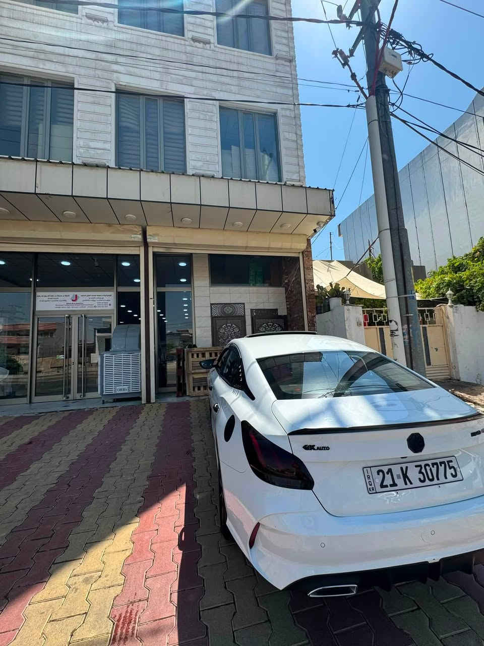 MG GT 2023 turbo bo froshtn
تۆربۆ زەمانی شەریکە چەمەلەخی لای سەکن ساردە وێنەکان دیارە 55000 km ڕۆشتووە
***********
